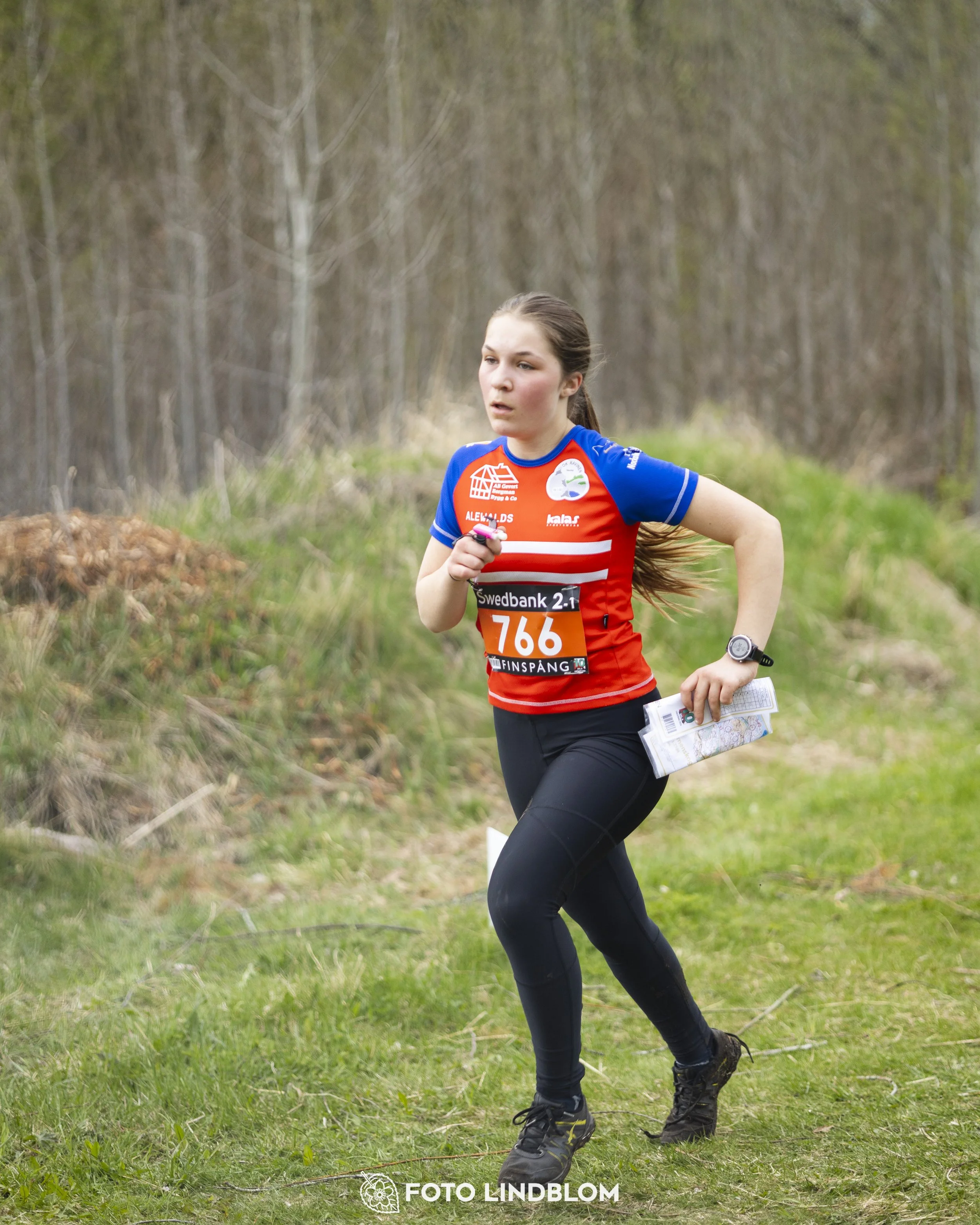 A picture from the youth relay at 10-Mila orienteering competition