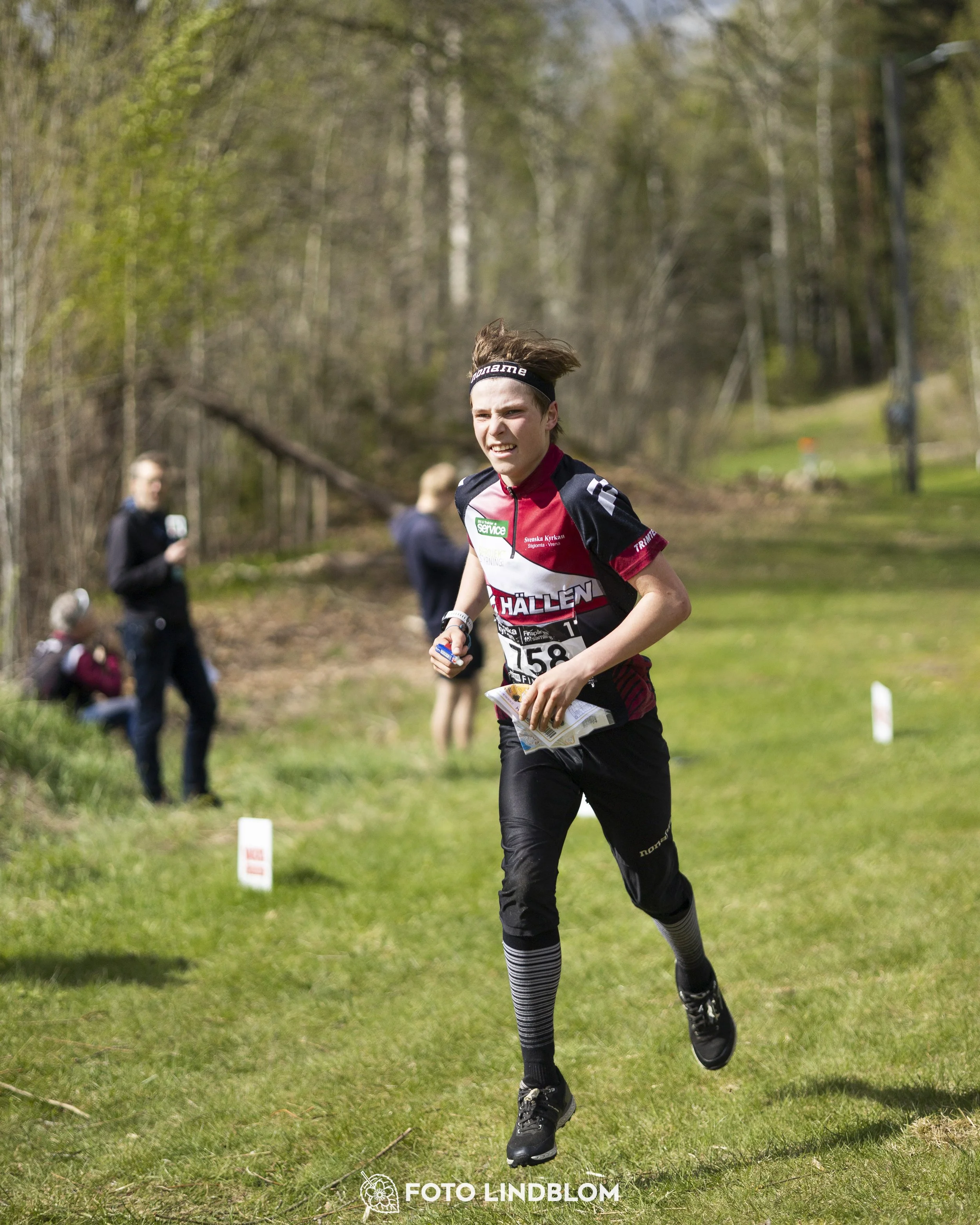 A picture from the youth relay at 10-Mila orienteering competition