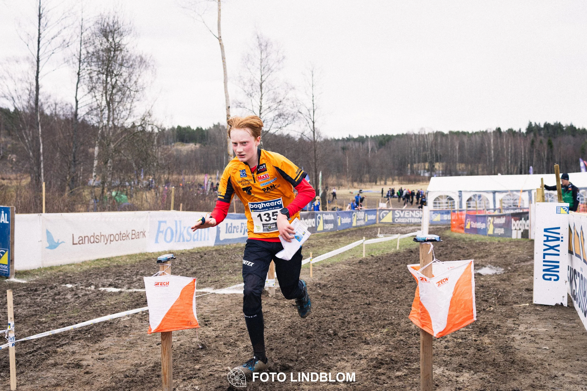 A scene from the Stafettligan relay competition Kolmårdskavlen in spring 2026, captured by Foto Lindblom.