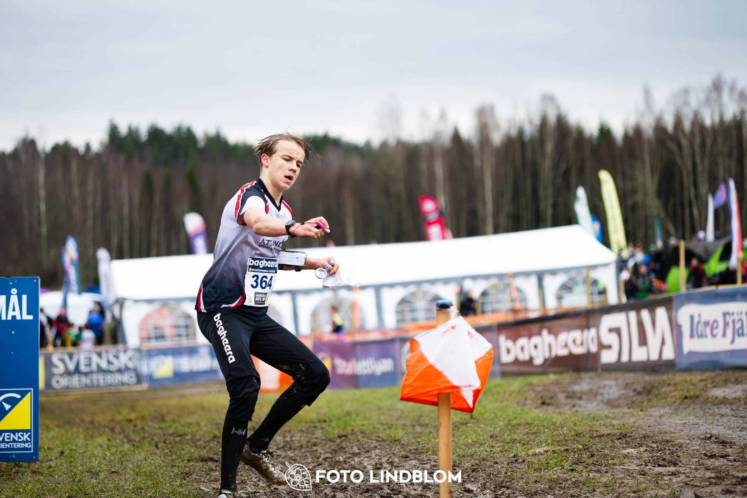 A photo from an orienteering race in Kolmården during the Swedish League spring season 2026, captured by Foto Lindblom.