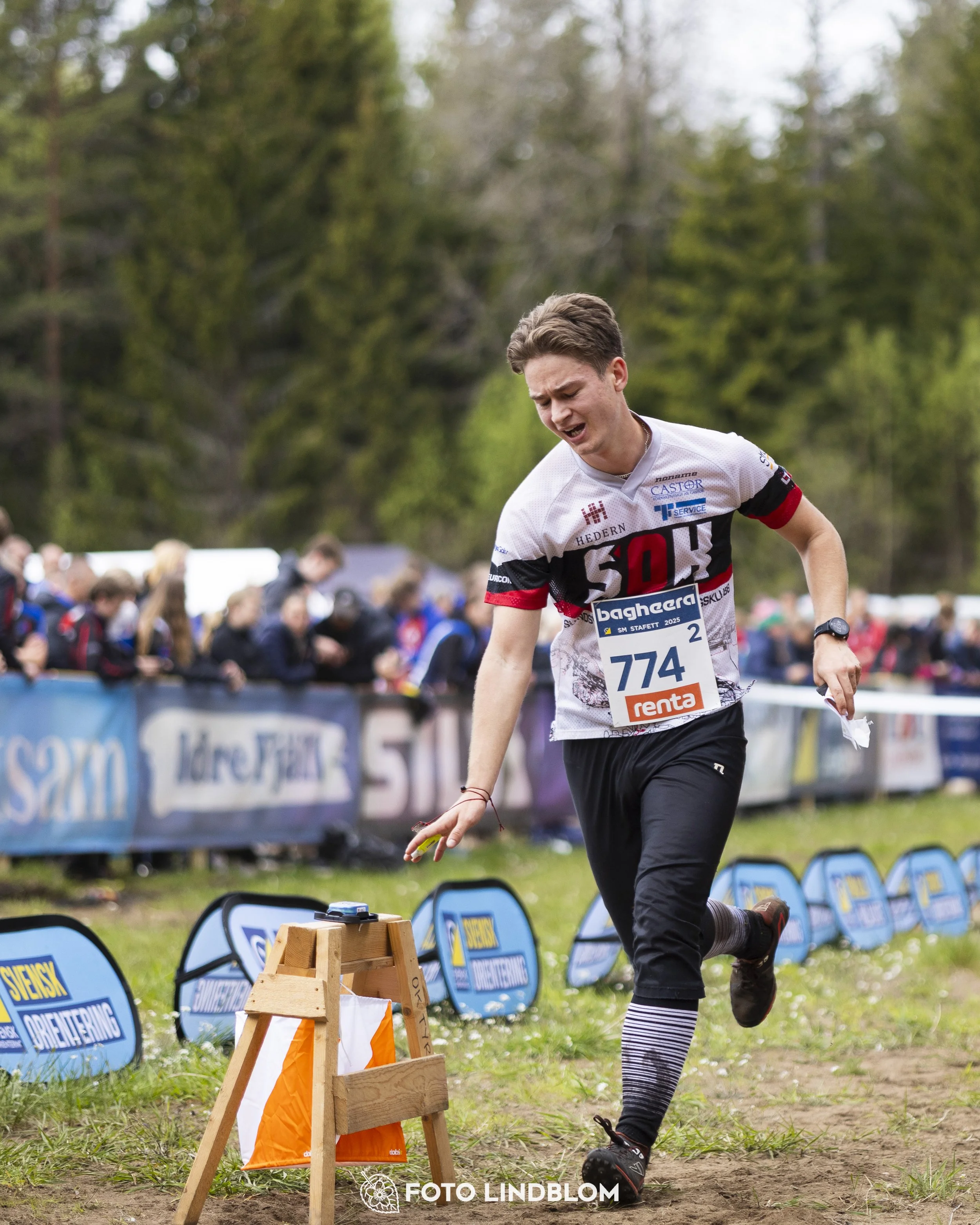 A picture from the Swedish national championship in relay orienteering