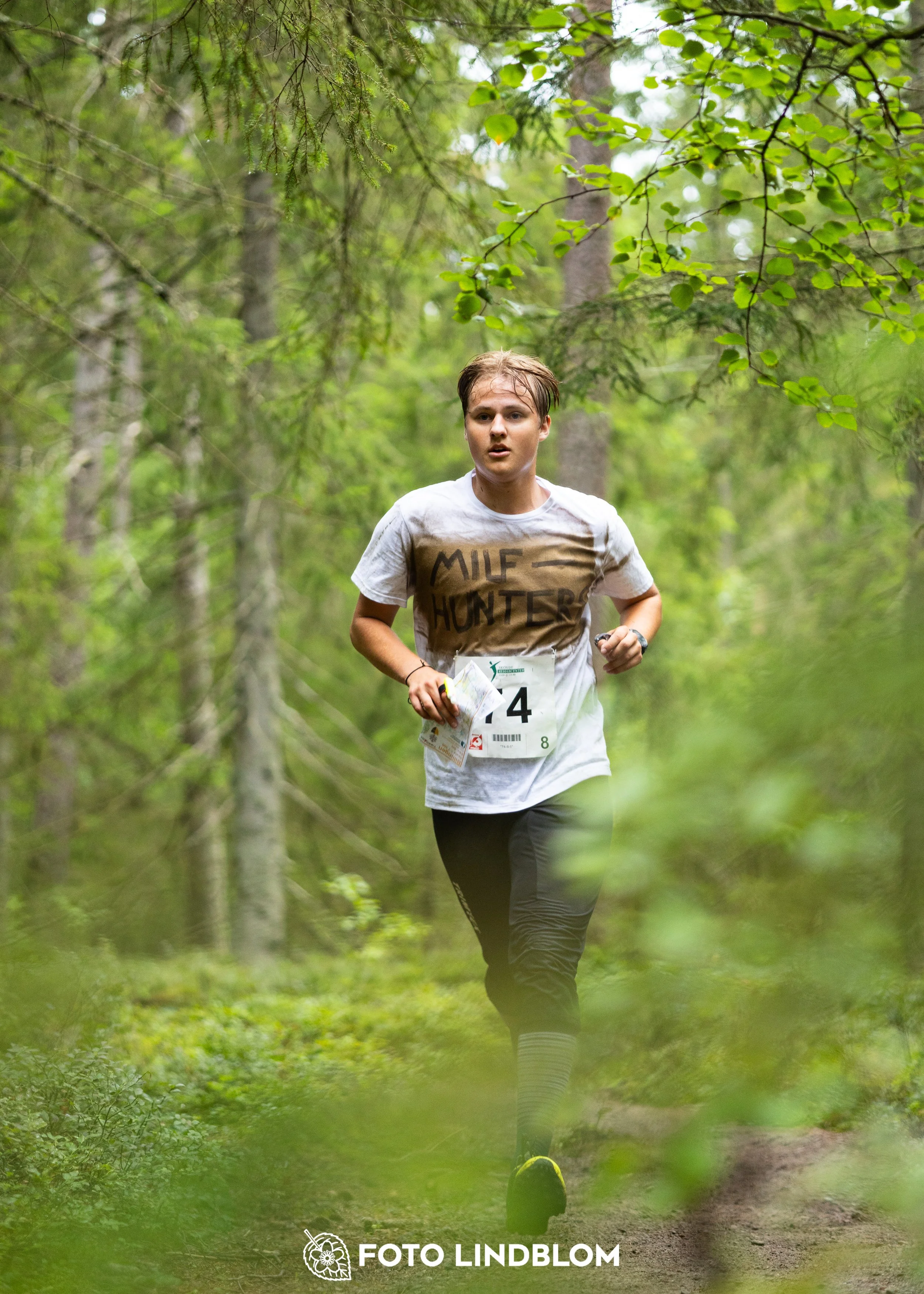 A picture from the youth 10 mila orienteering competition taken by Foto Lindblom