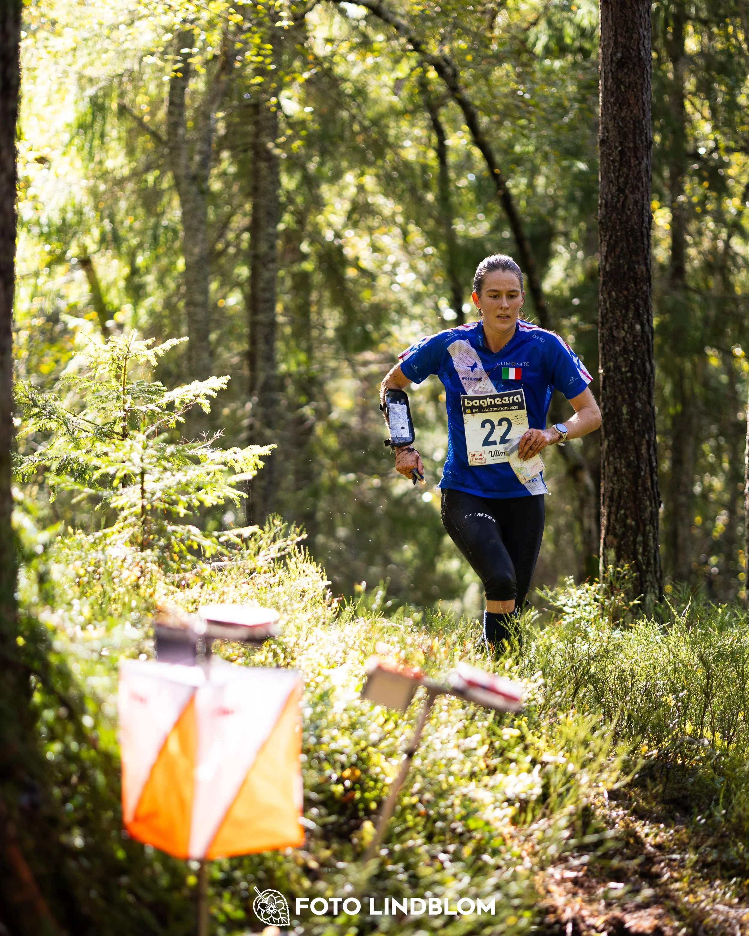 A picture from the Swedish national championship in long distance orienteering and Swedish league race taken by Foto Lindblom