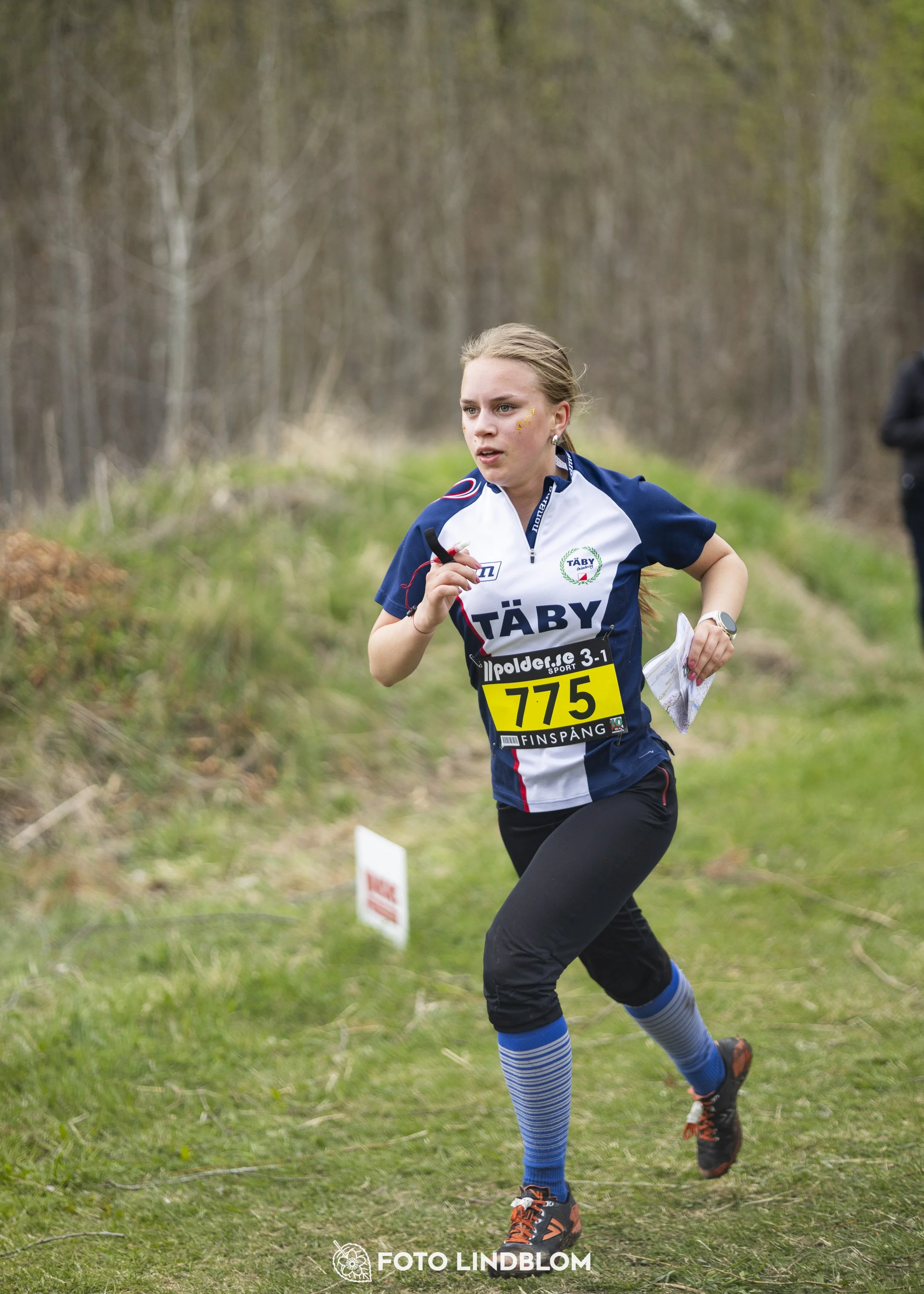 A picture from the youth relay at 10-Mila orienteering competition