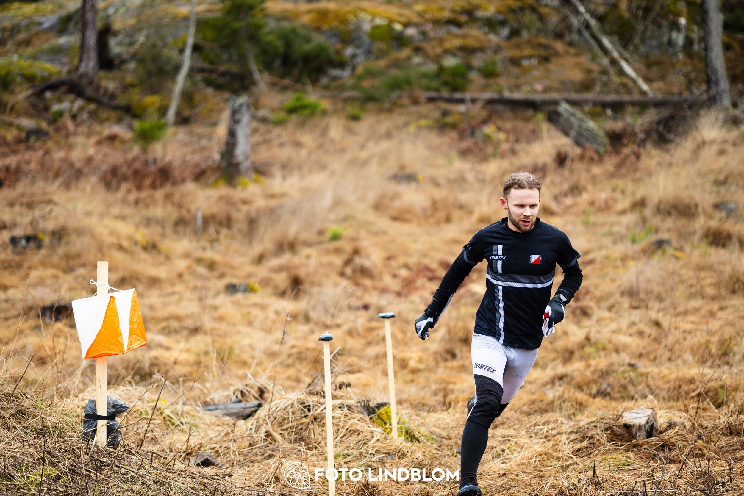 A photo from a middle distance orienteering event in Kolmården during the Swedish League 2026, captured by Foto Lindblom.