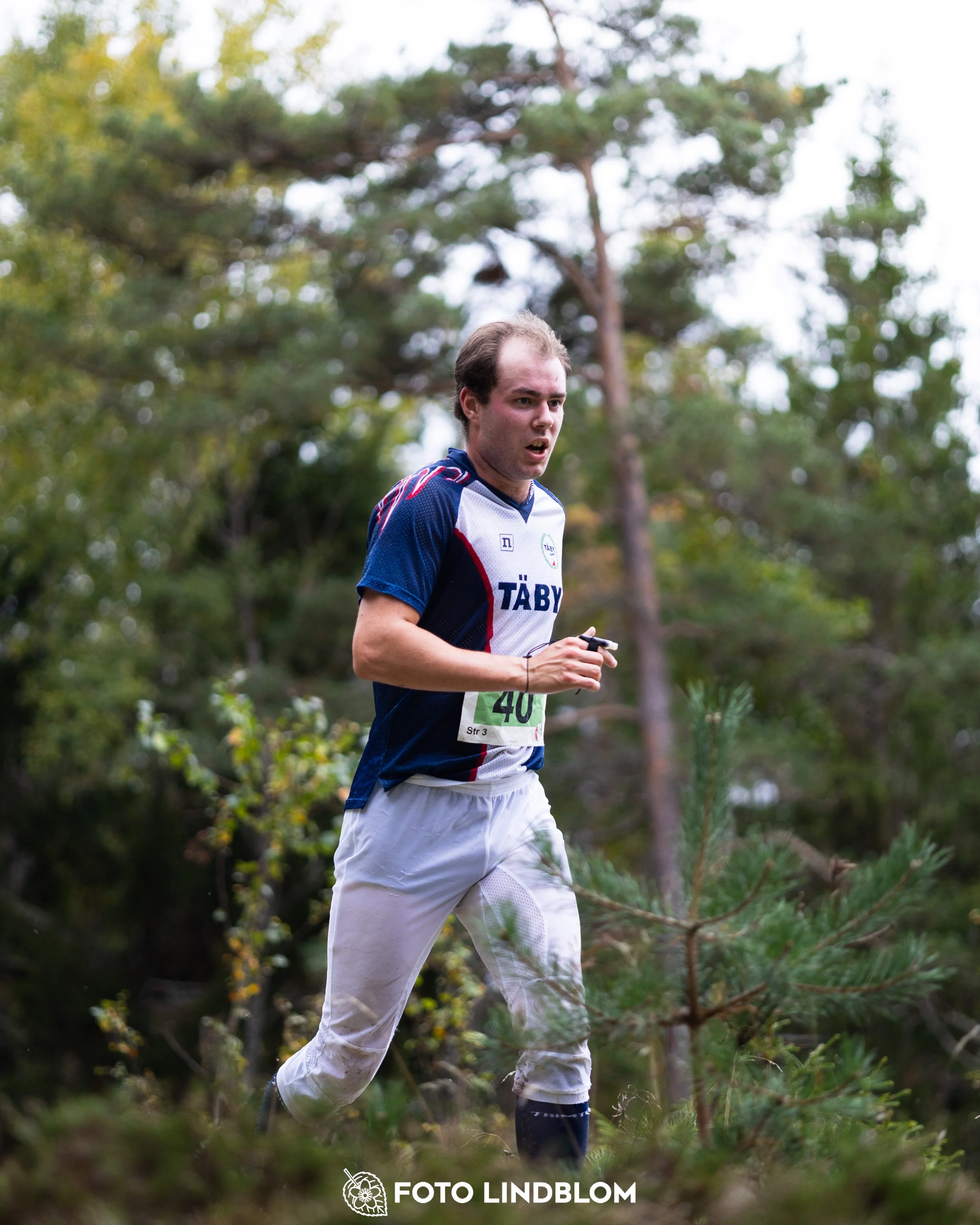 A picture from the Stockholm district championship in relay orienteering taken by Foto Lindblom