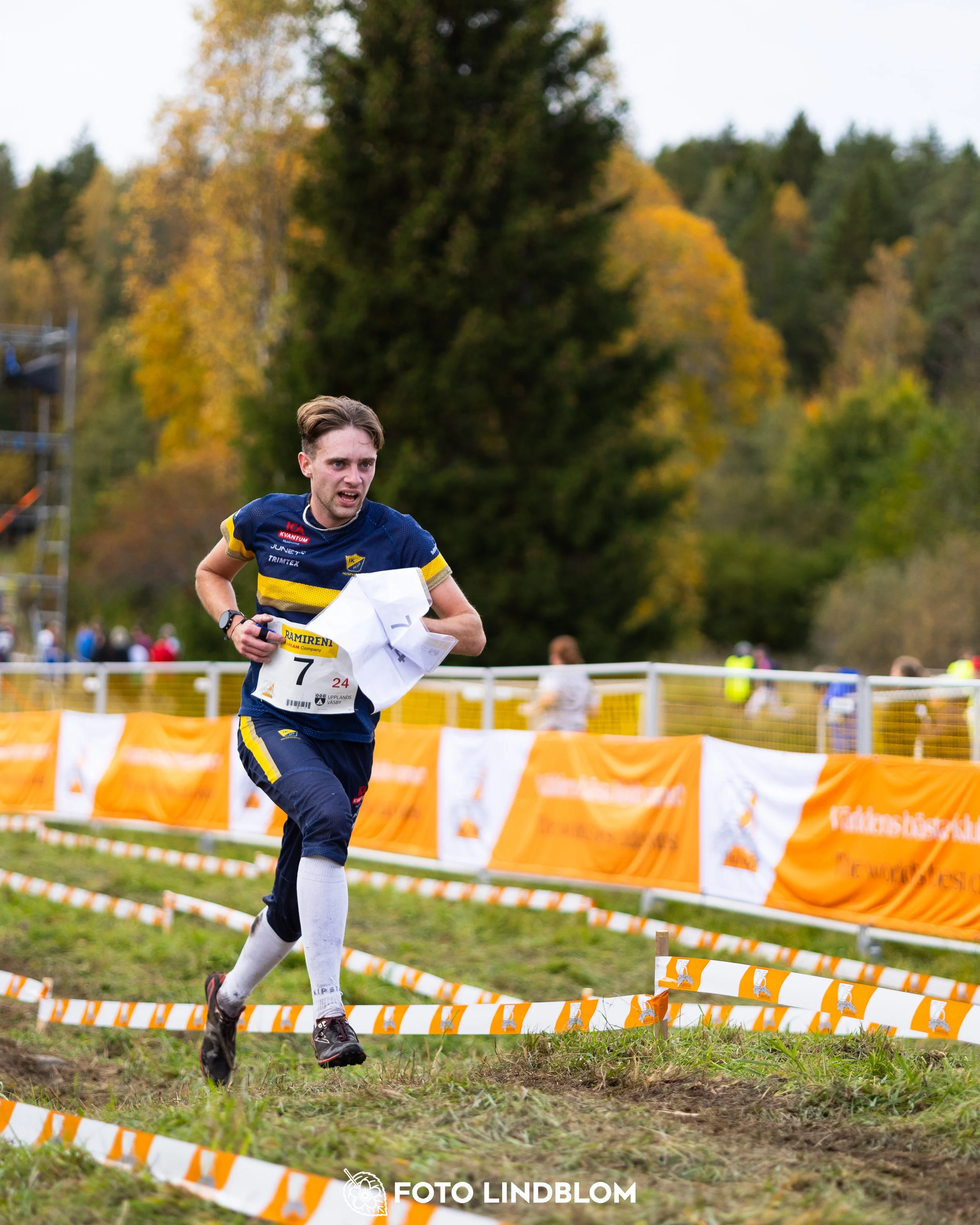 A picture from the 25-Manna orienteering event taken by Foto Lindblom