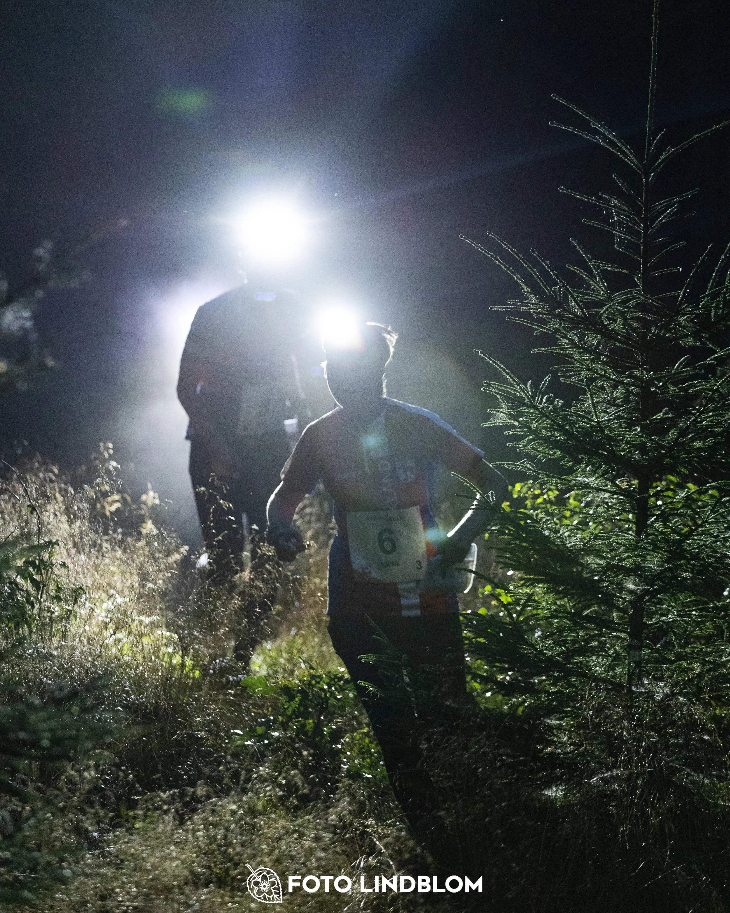 A picture from the youth 10 mila orienteering competition taken by Foto Lindblom