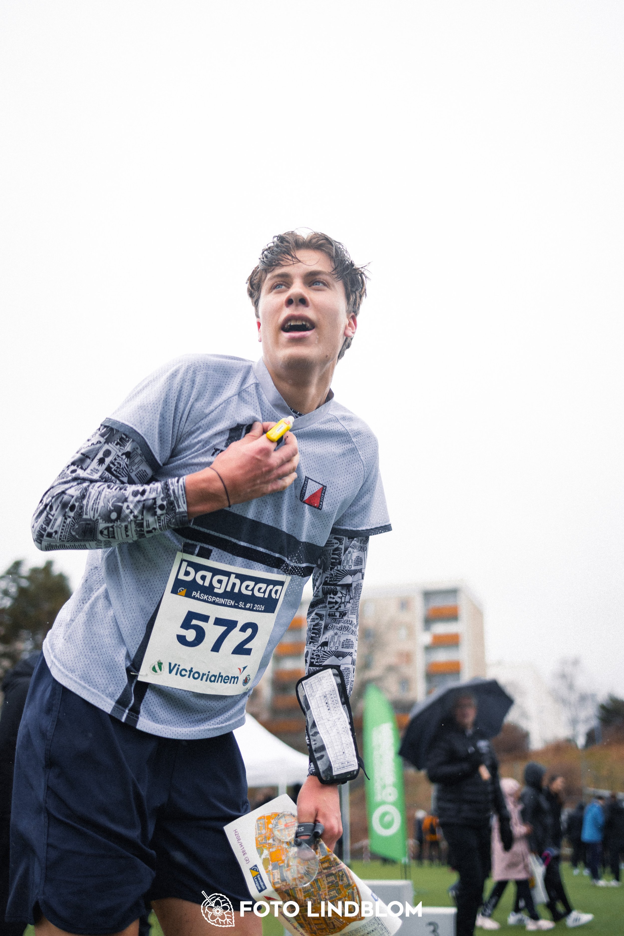 A moment from the 2026 Swedish League orienteering event in Rinkeby Stockholm, captured by Foto Lindblom.