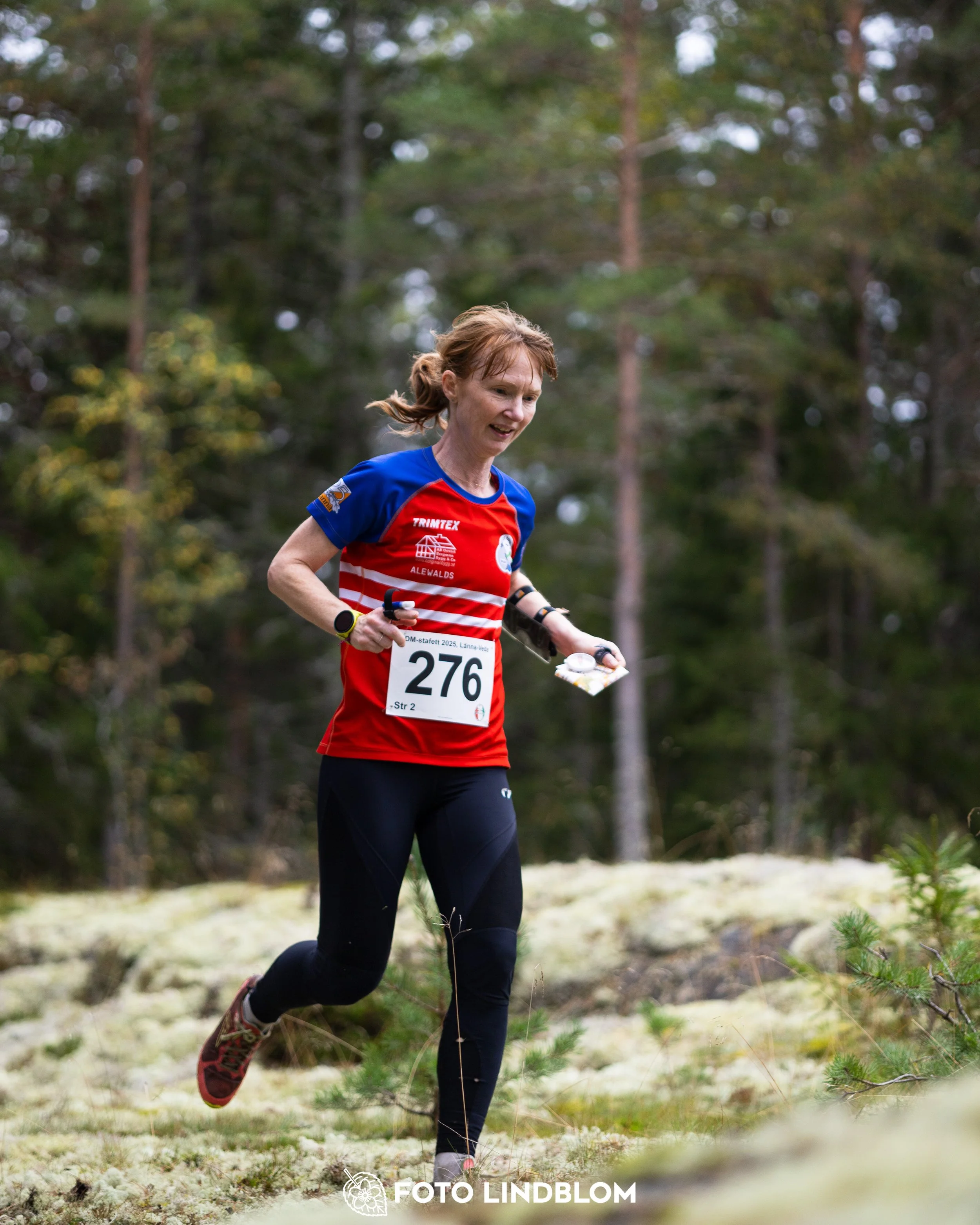 A picture from the Stockholm district championship in relay orienteering taken by Foto Lindblom