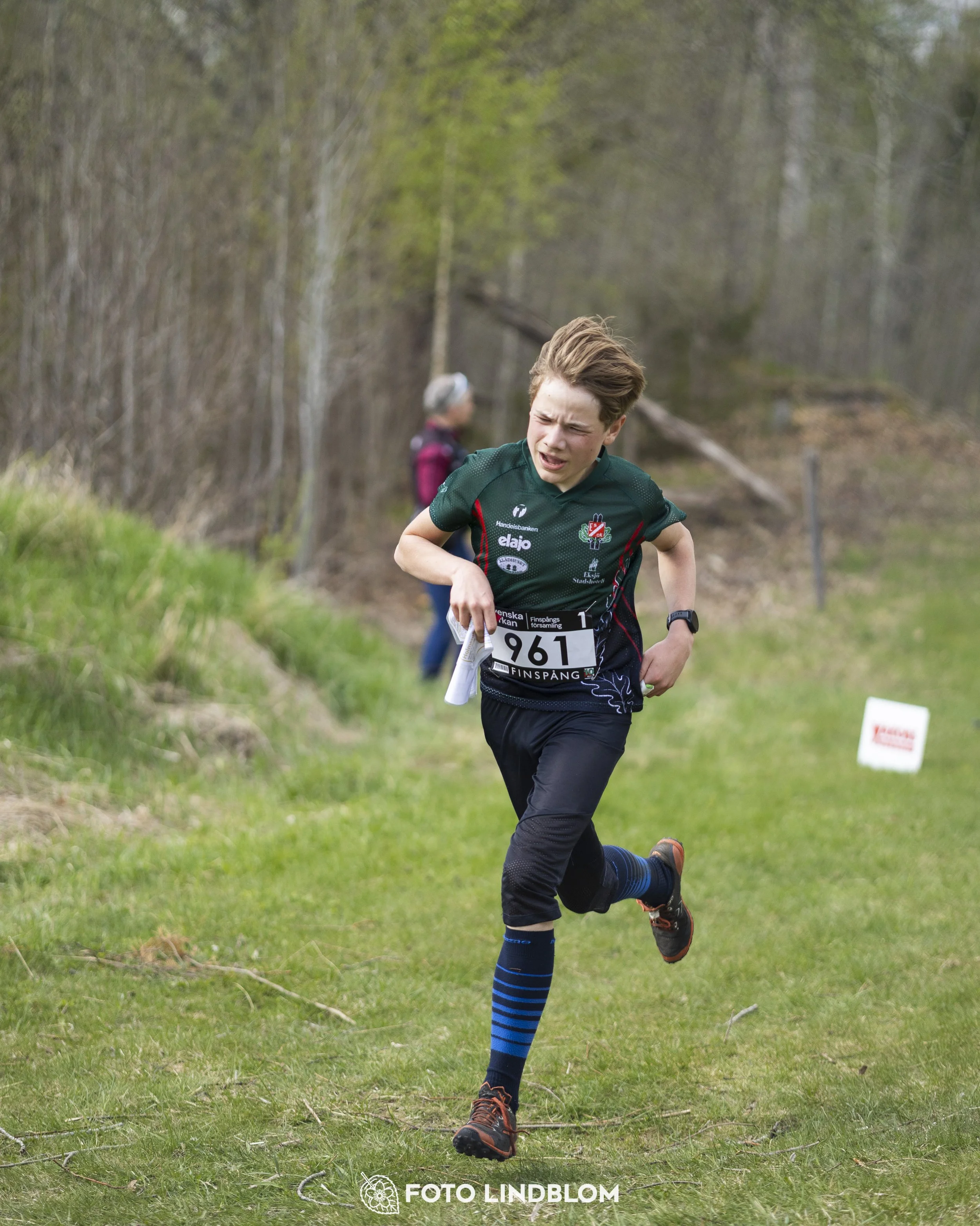 A picture from the youth relay at 10-Mila orienteering competition