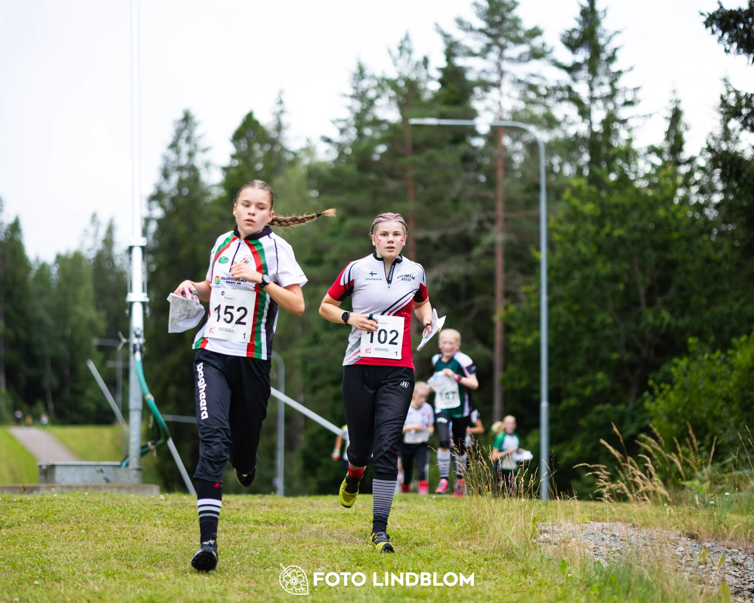 A picture from the youth 10 mila orienteering competition taken by Foto Lindblom
