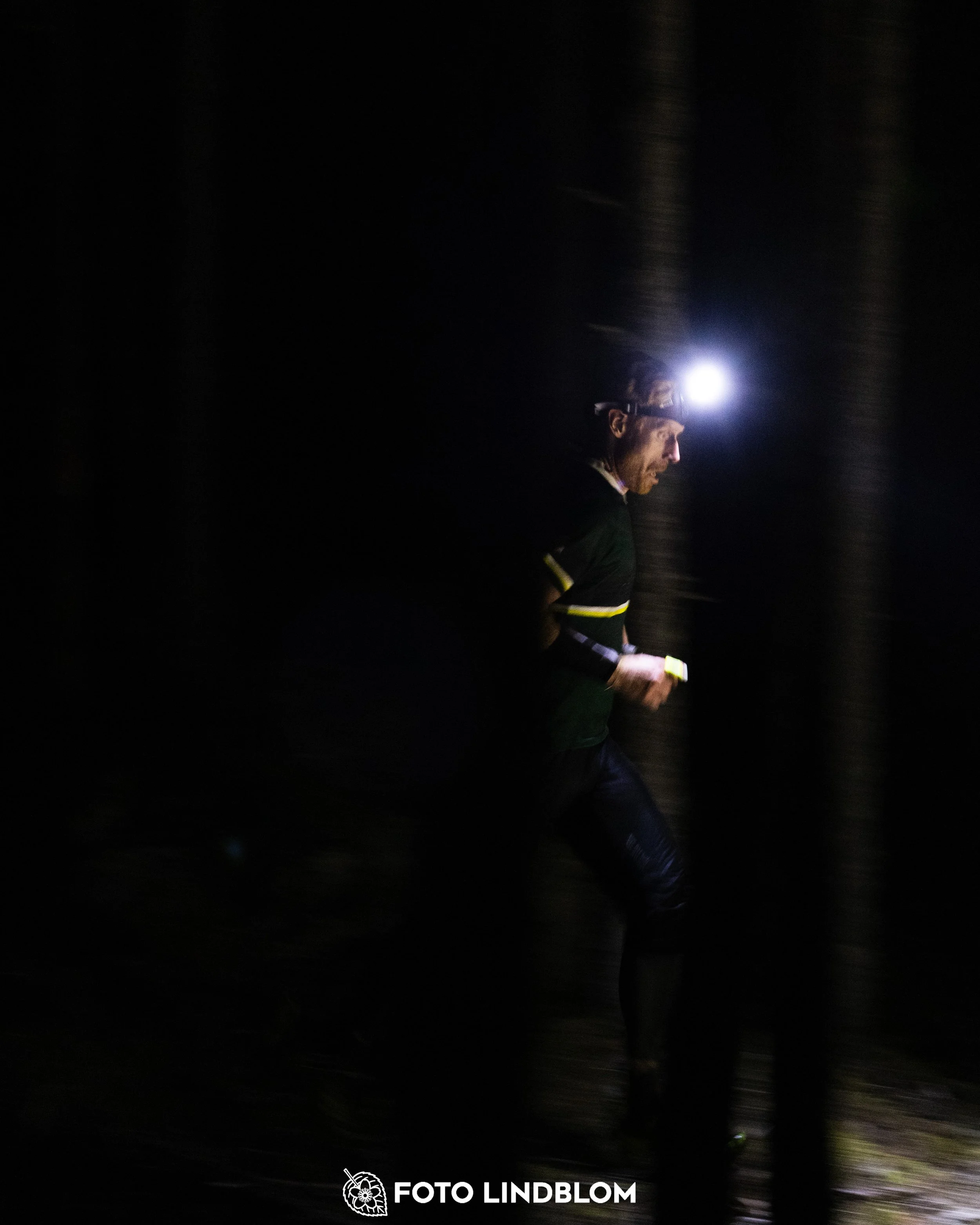 A picture from the Stockholm district championship in night orienteering taken by Foto Lindblom
