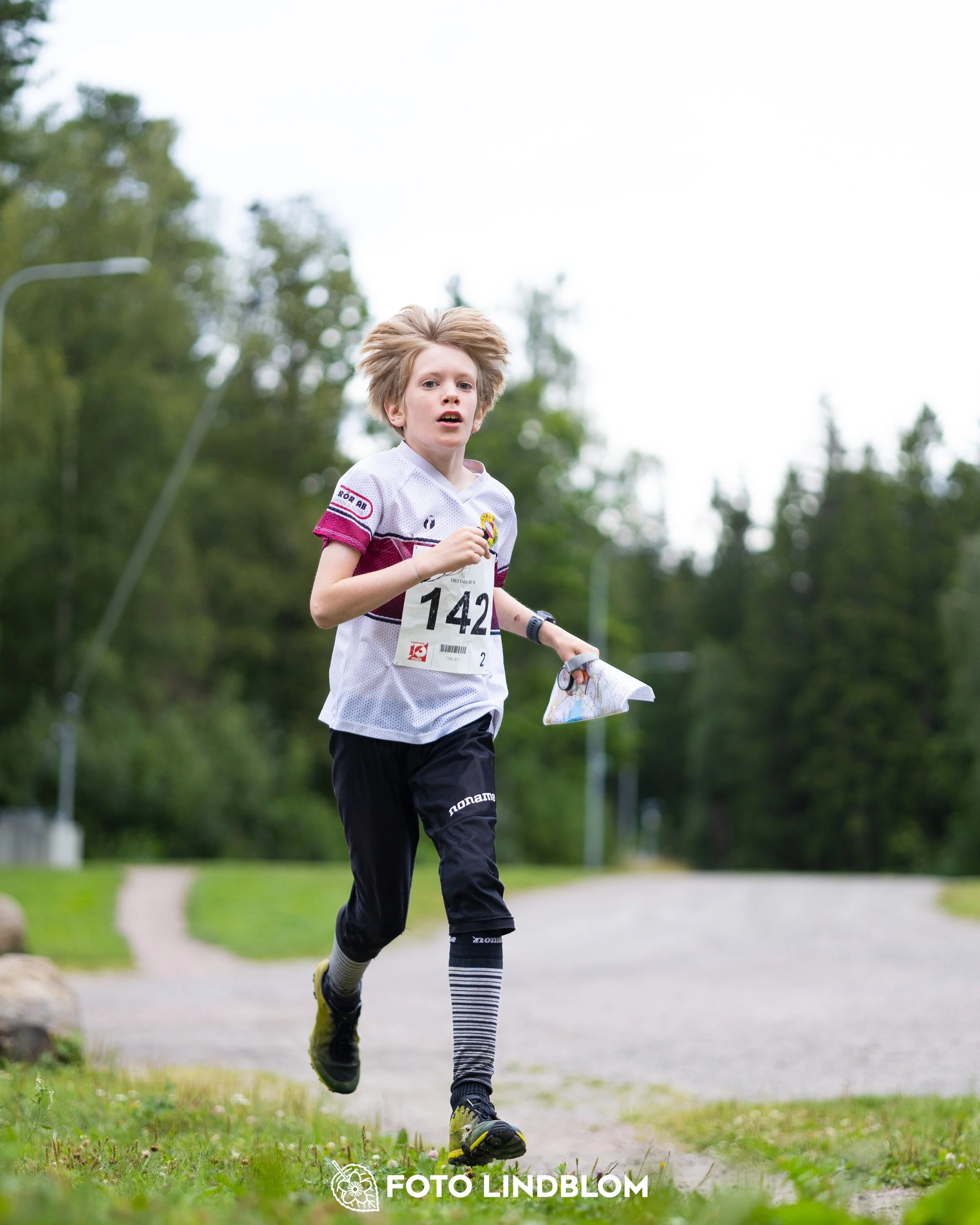 A picture from the youth 10 mila orienteering competition taken by Foto Lindblom