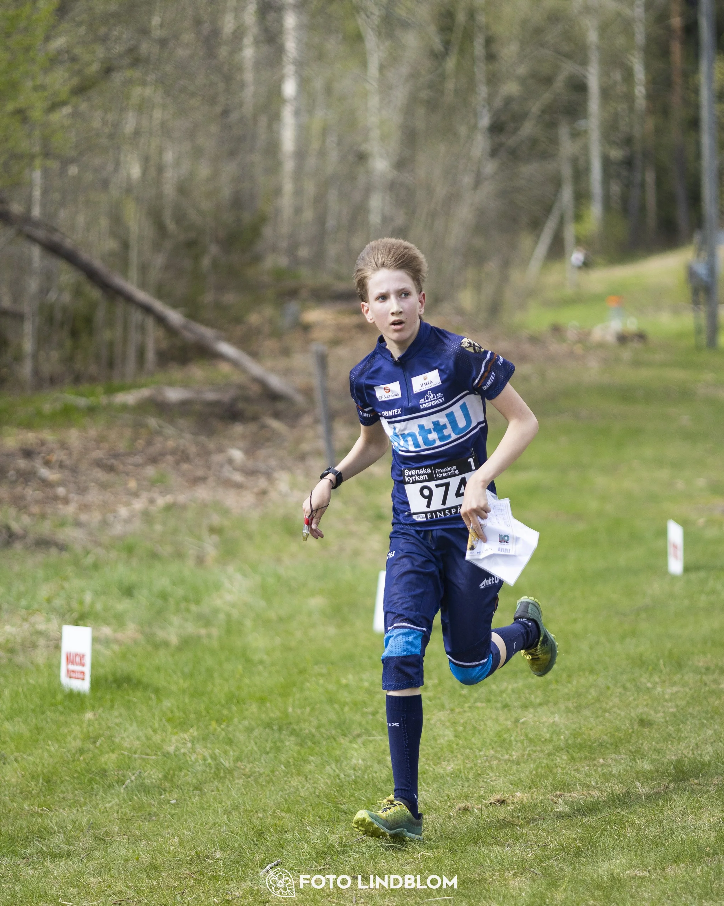 A picture from the youth relay at 10-Mila orienteering competition