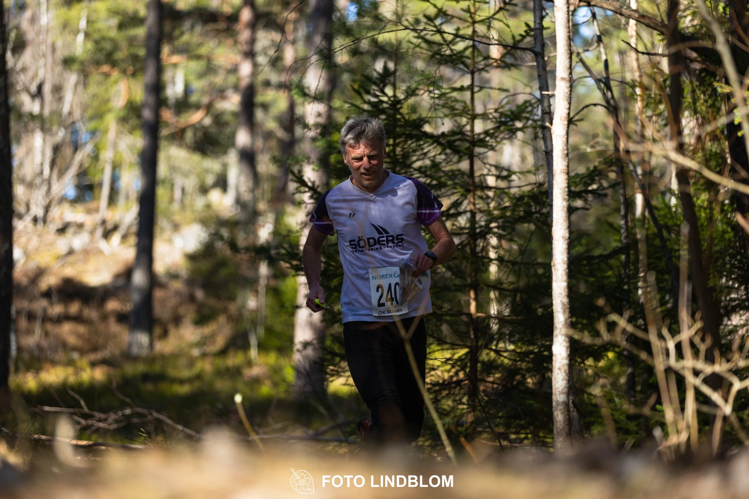 A photo from the 2026 Måsenstafetten orienteering relay in Sweden, captured by Foto Lindblom.