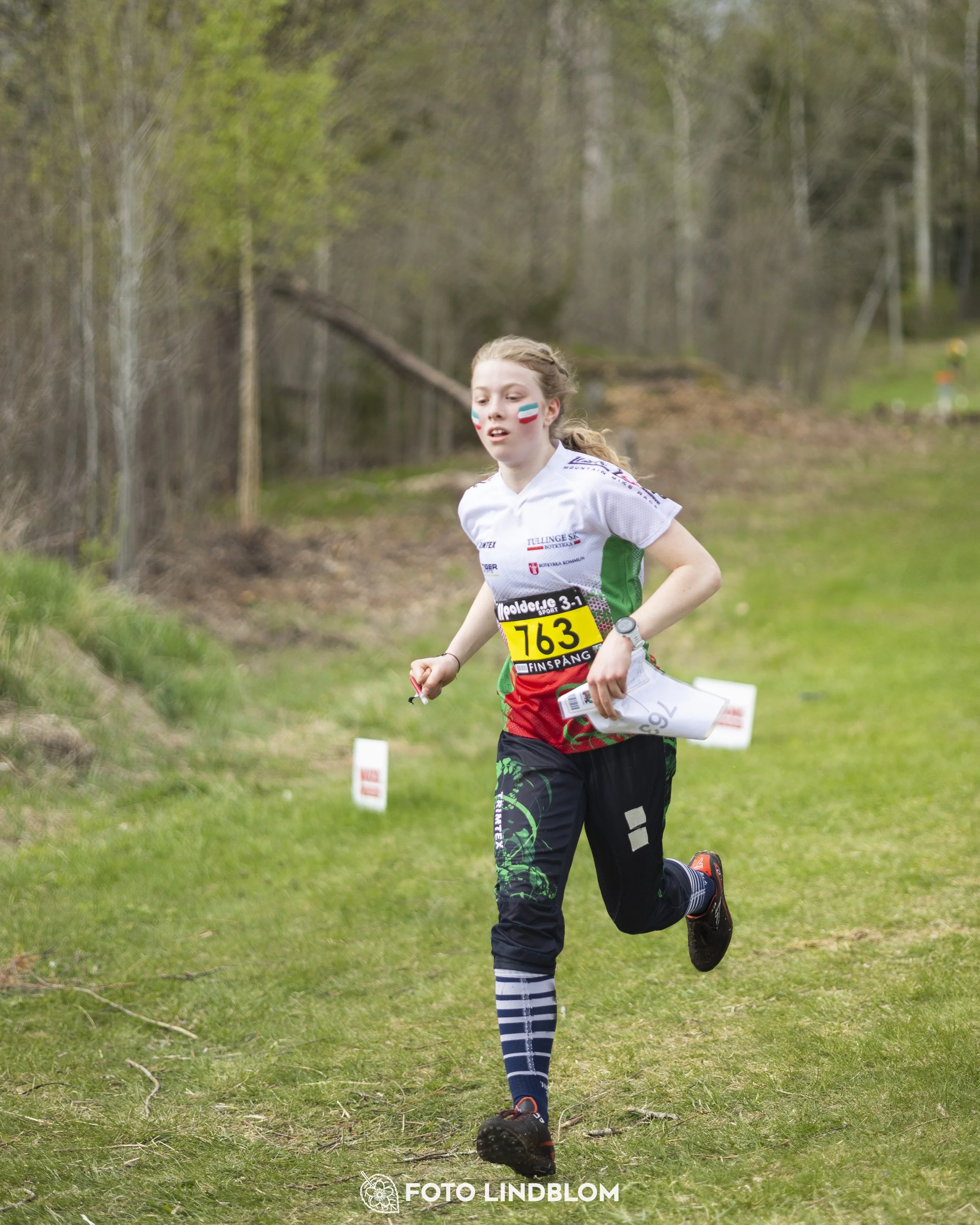 A picture from the youth relay at 10-Mila orienteering competition