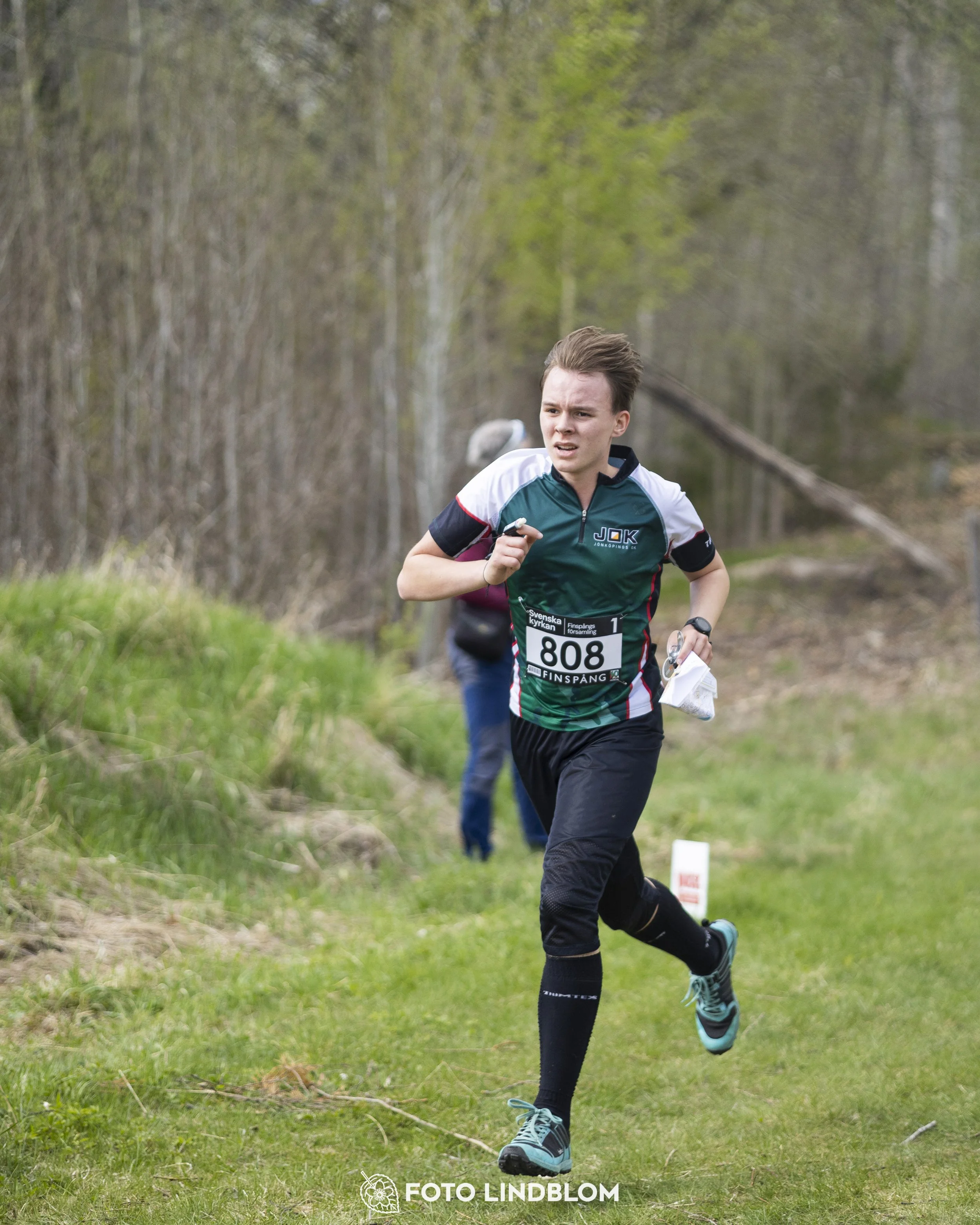 A picture from the youth relay at 10-Mila orienteering competition