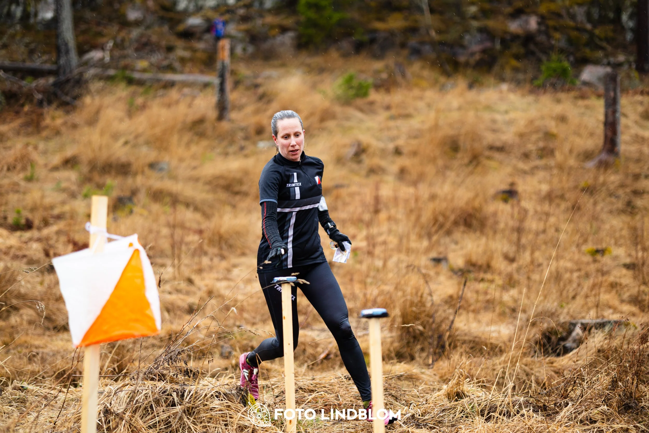 A photo from the Swedish League orienteering competition in Kolmården spring 2026, captured by Foto Lindblom.