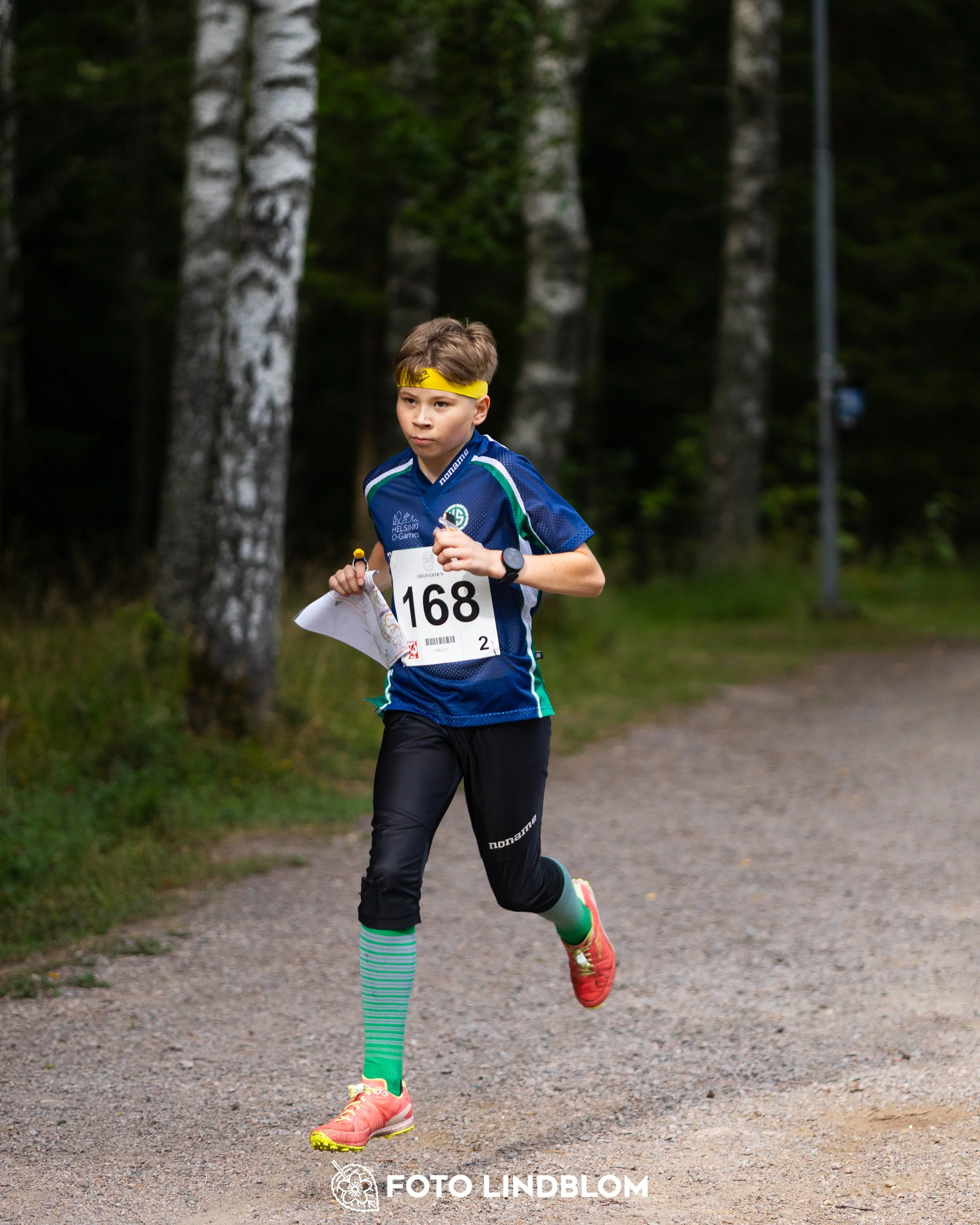 A picture from the youth 10 mila orienteering competition taken by Foto Lindblom