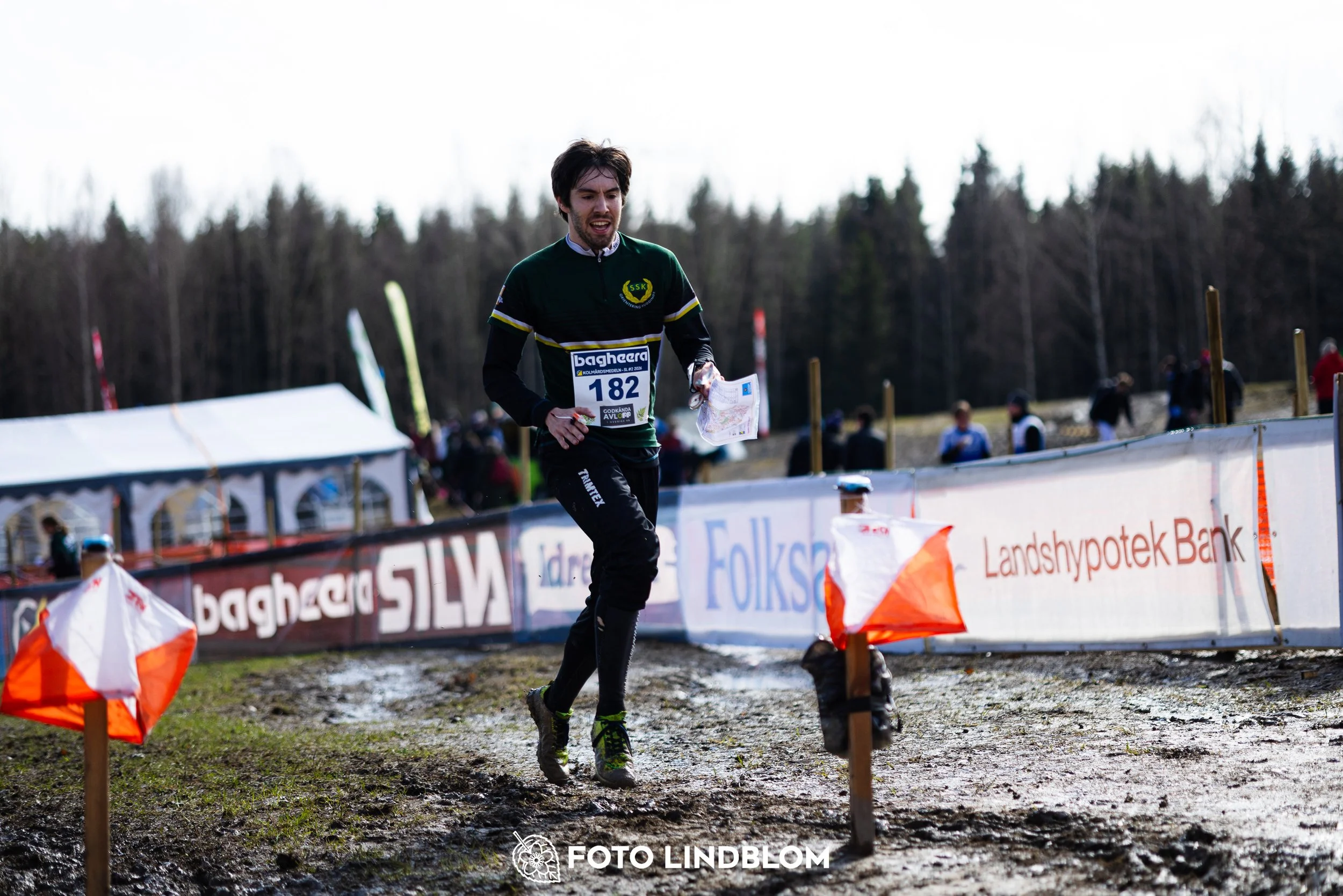 A photo from the Swedish League orienteering competition in Kolmården spring 2026, captured by Foto Lindblom.