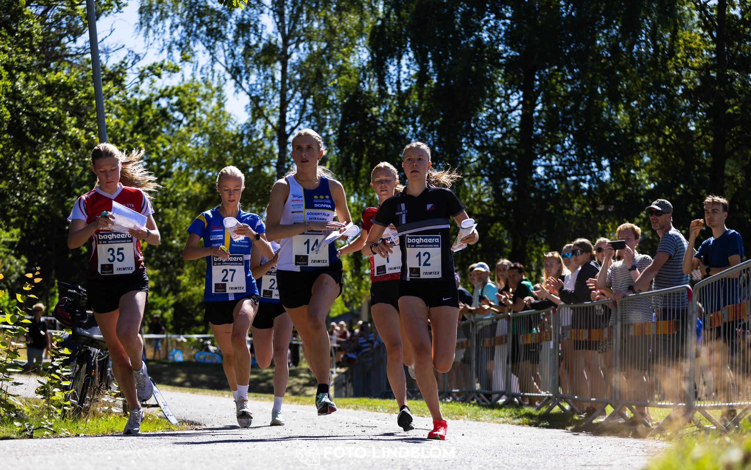 A picture from the Swedish national championship in knock out orienteering  taken by Foto Lindblom