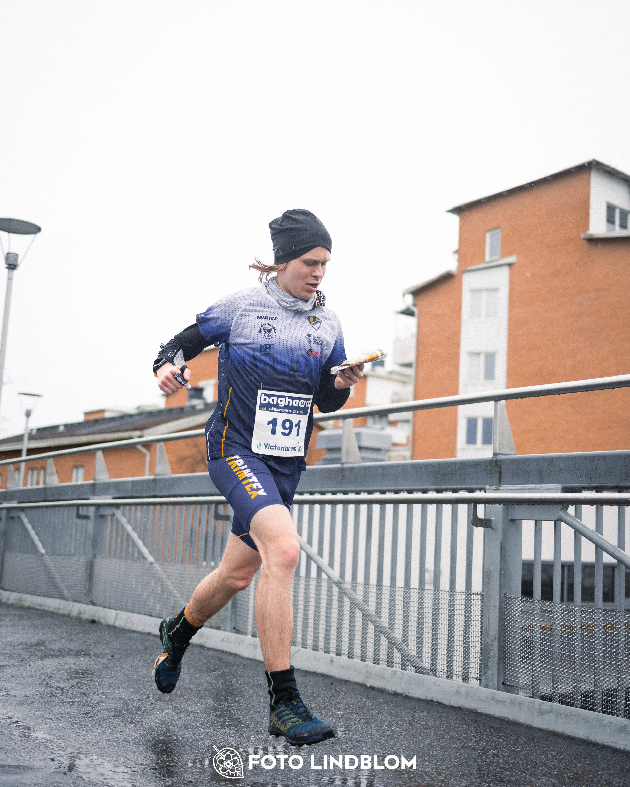A moment from the 2026 Swedish League orienteering event in Rinkeby Stockholm, captured by Foto Lindblom.