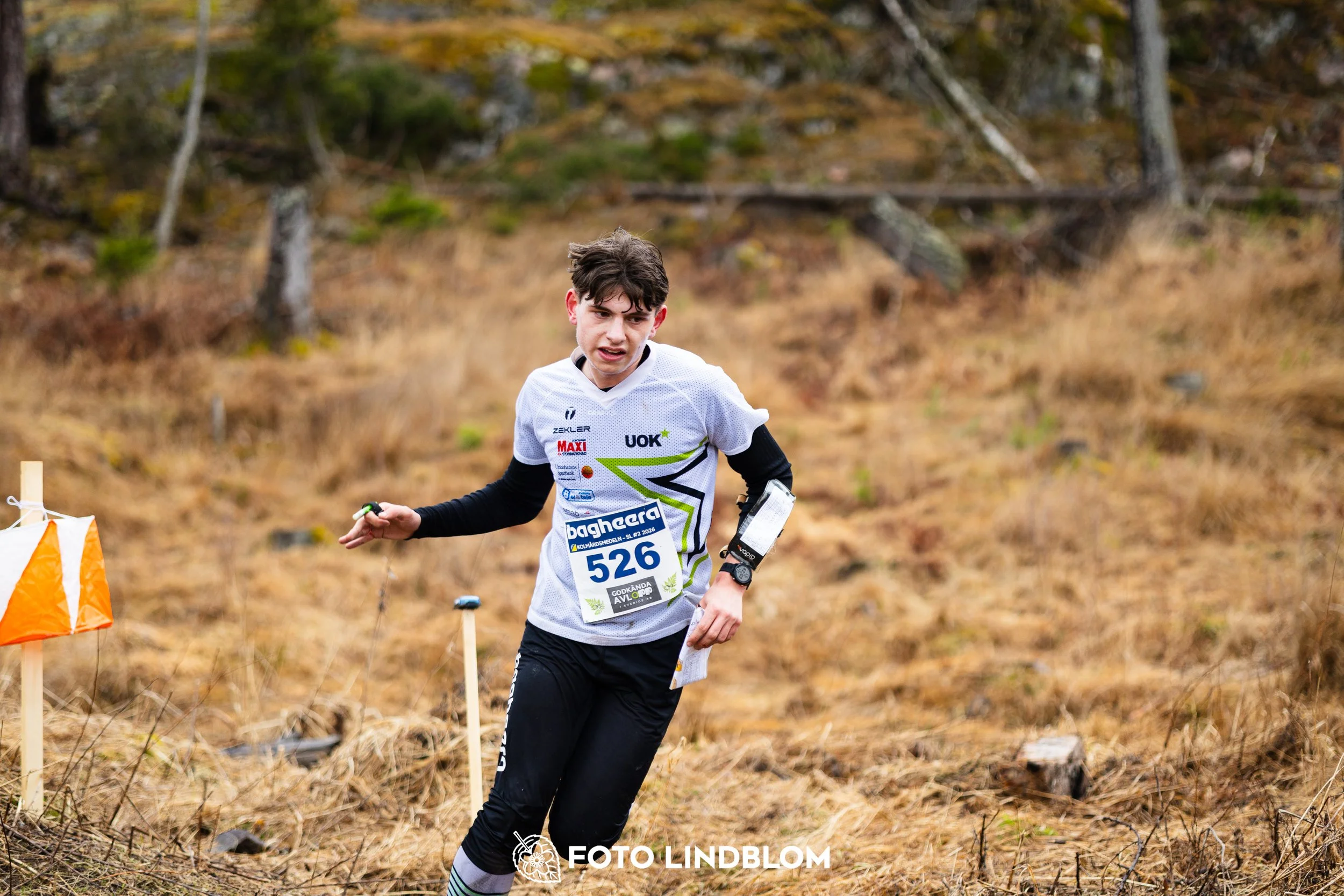 A moment captured during the Swedish League orienteering competition in Kolmården 2026 by Foto Lindblom.