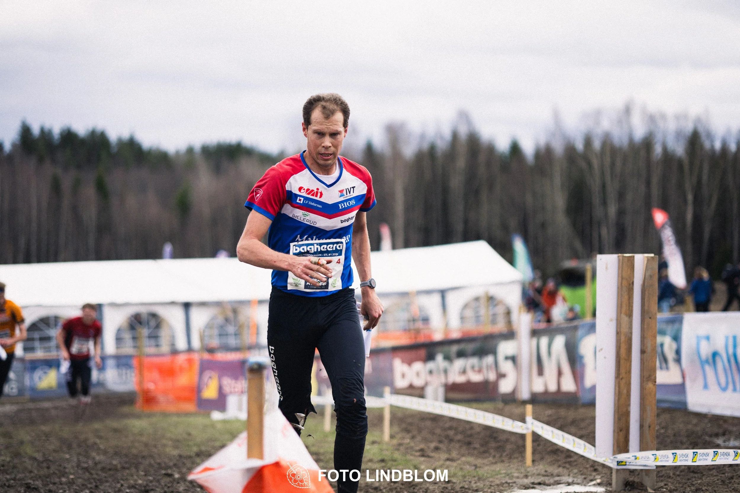 A photo from Kolmårdskavlen during the Swedish relay league 2026, captured by Foto Lindblom.