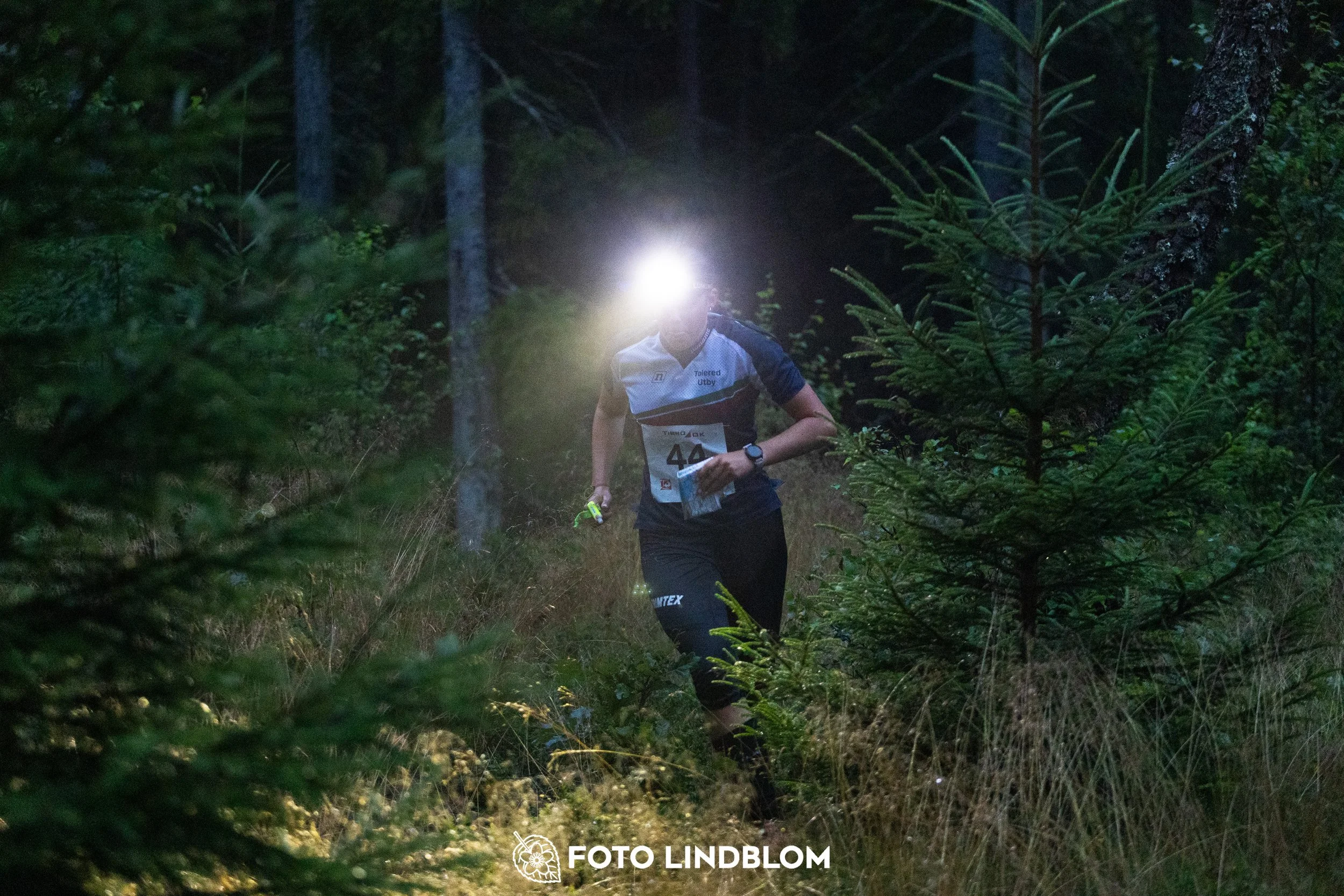 A picture from the youth 10 mila orienteering competition taken by Foto Lindblom