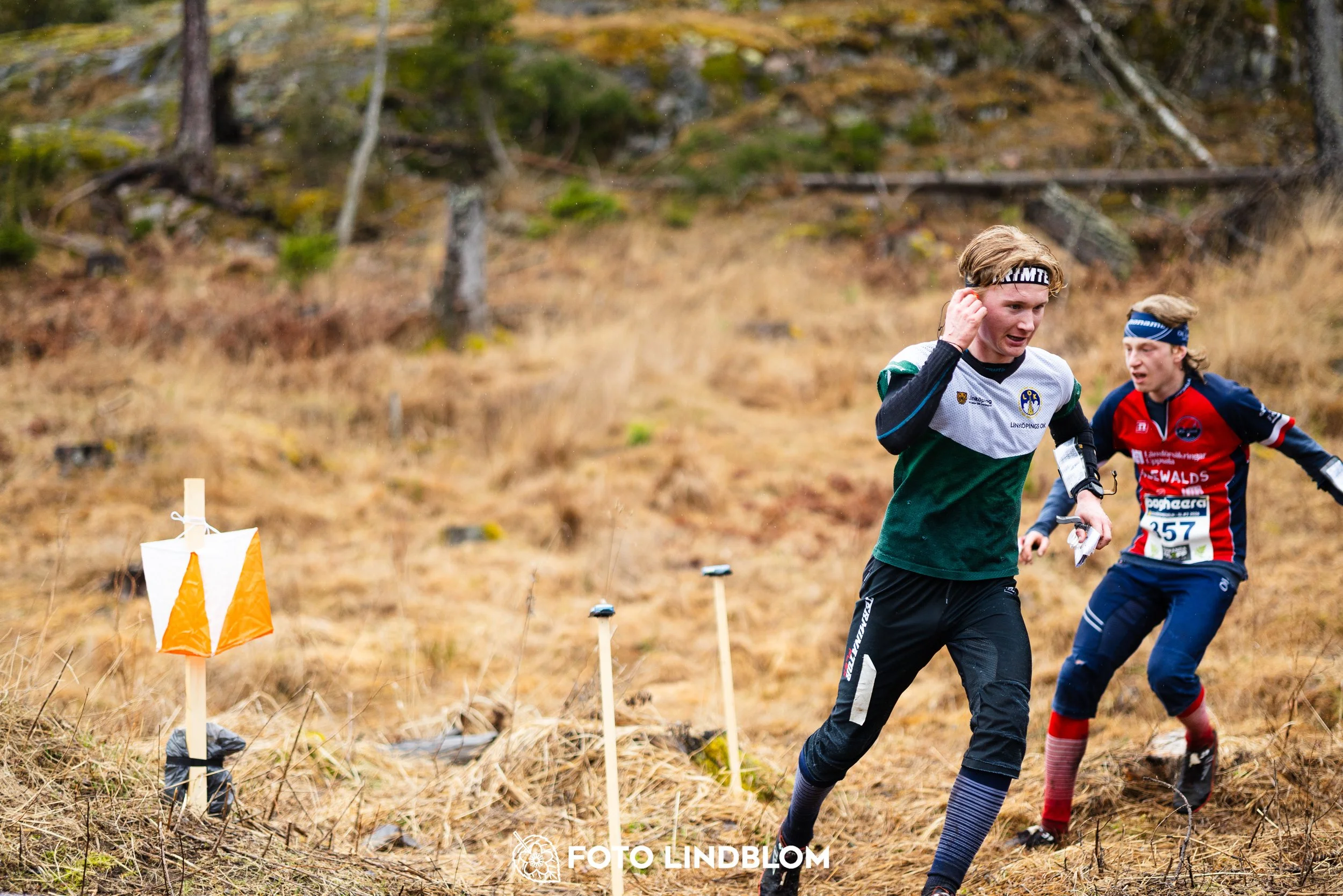 A photo from the Swedish League orienteering competition in Kolmården spring 2026, captured by Foto Lindblom.
