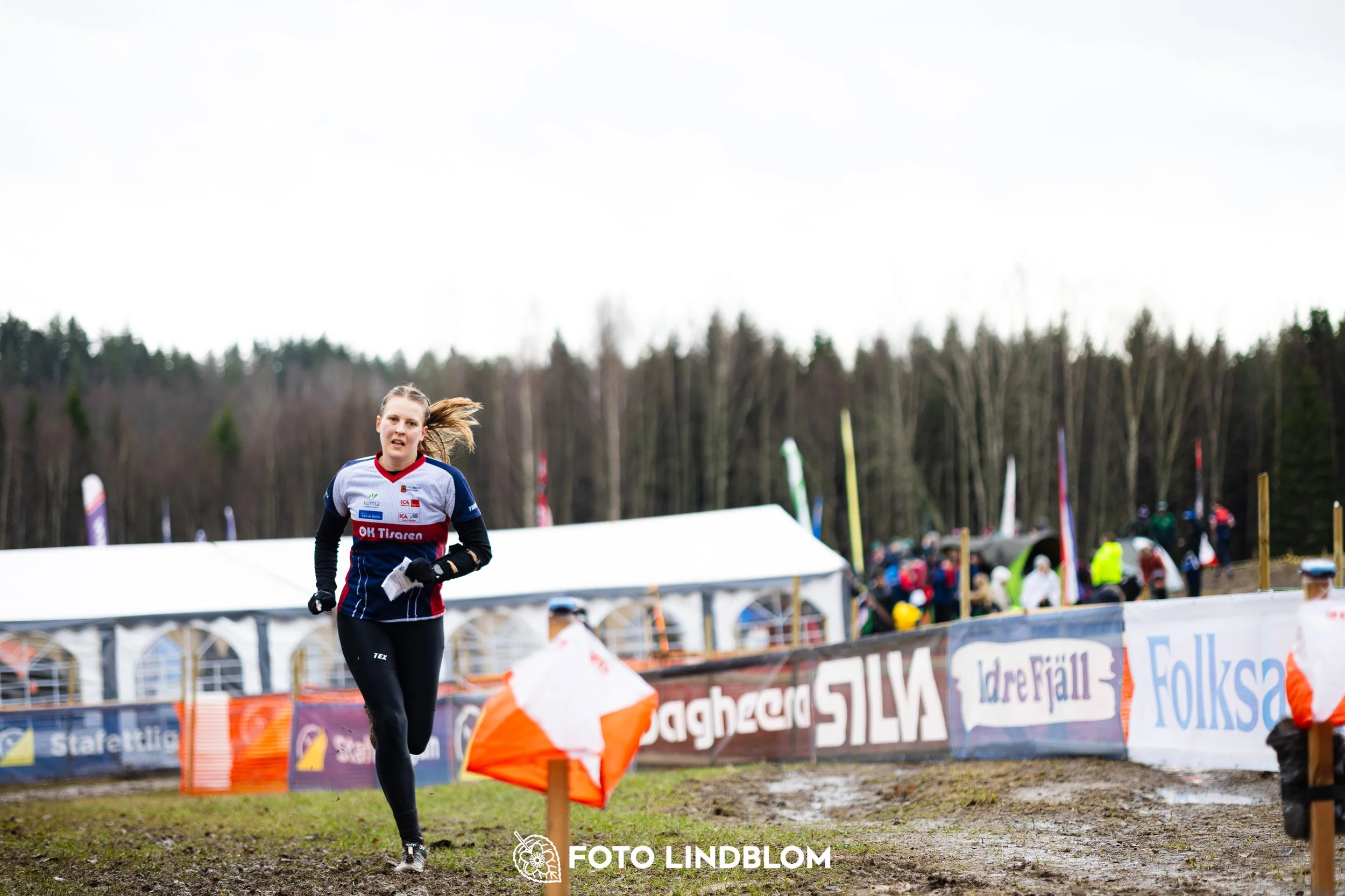 A photo from a middle distance orienteering event in Kolmården during the Swedish League 2026, captured by Foto Lindblom.
