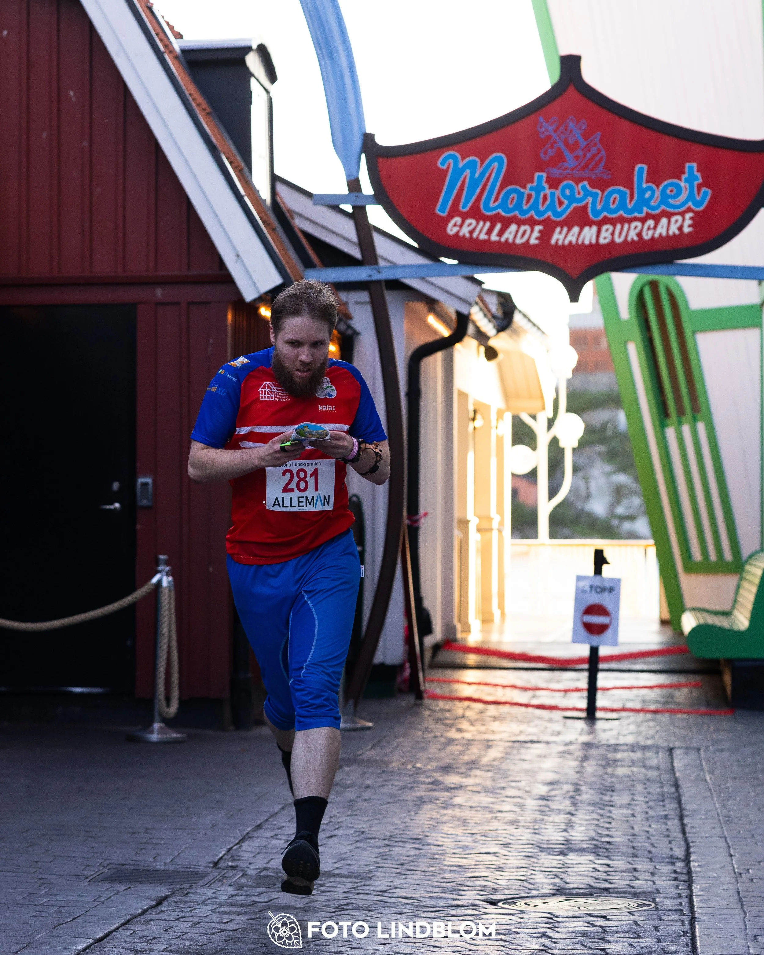 A picture from the orienteering event called Gröna Lund Sprinten taken by Foto Lindblom