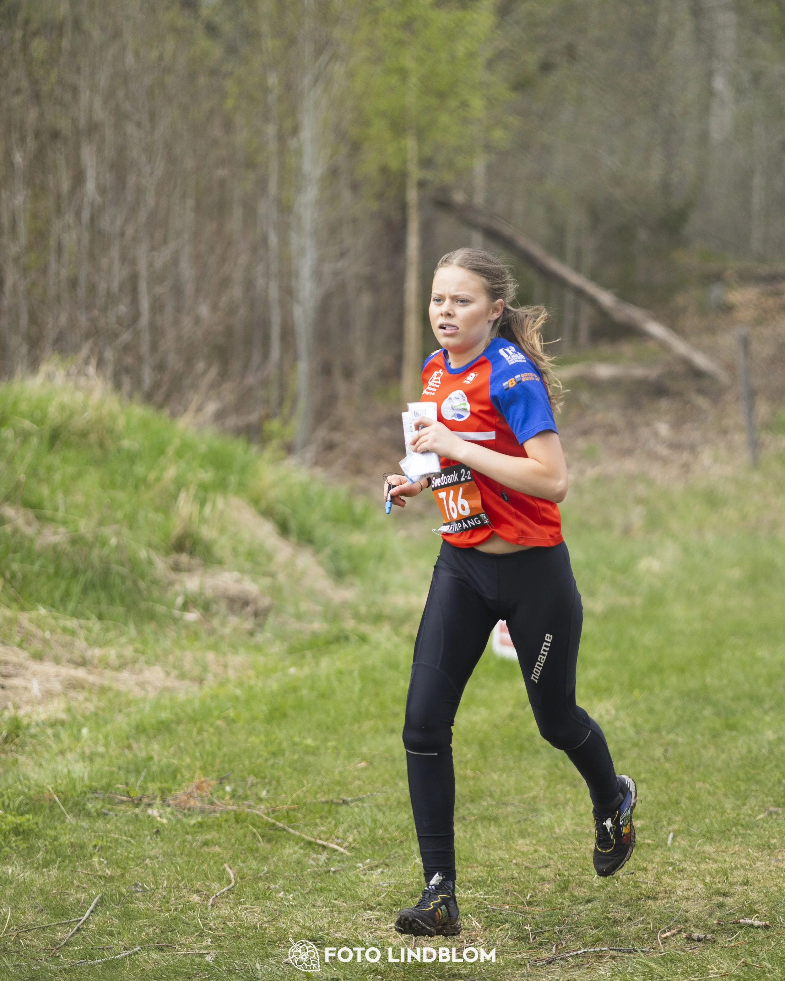 A picture from the youth relay at 10-Mila orienteering competition