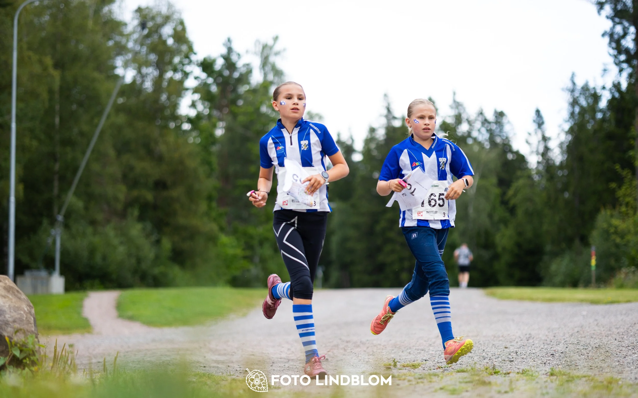 A picture from the youth 10 mila orienteering competition taken by Foto Lindblom