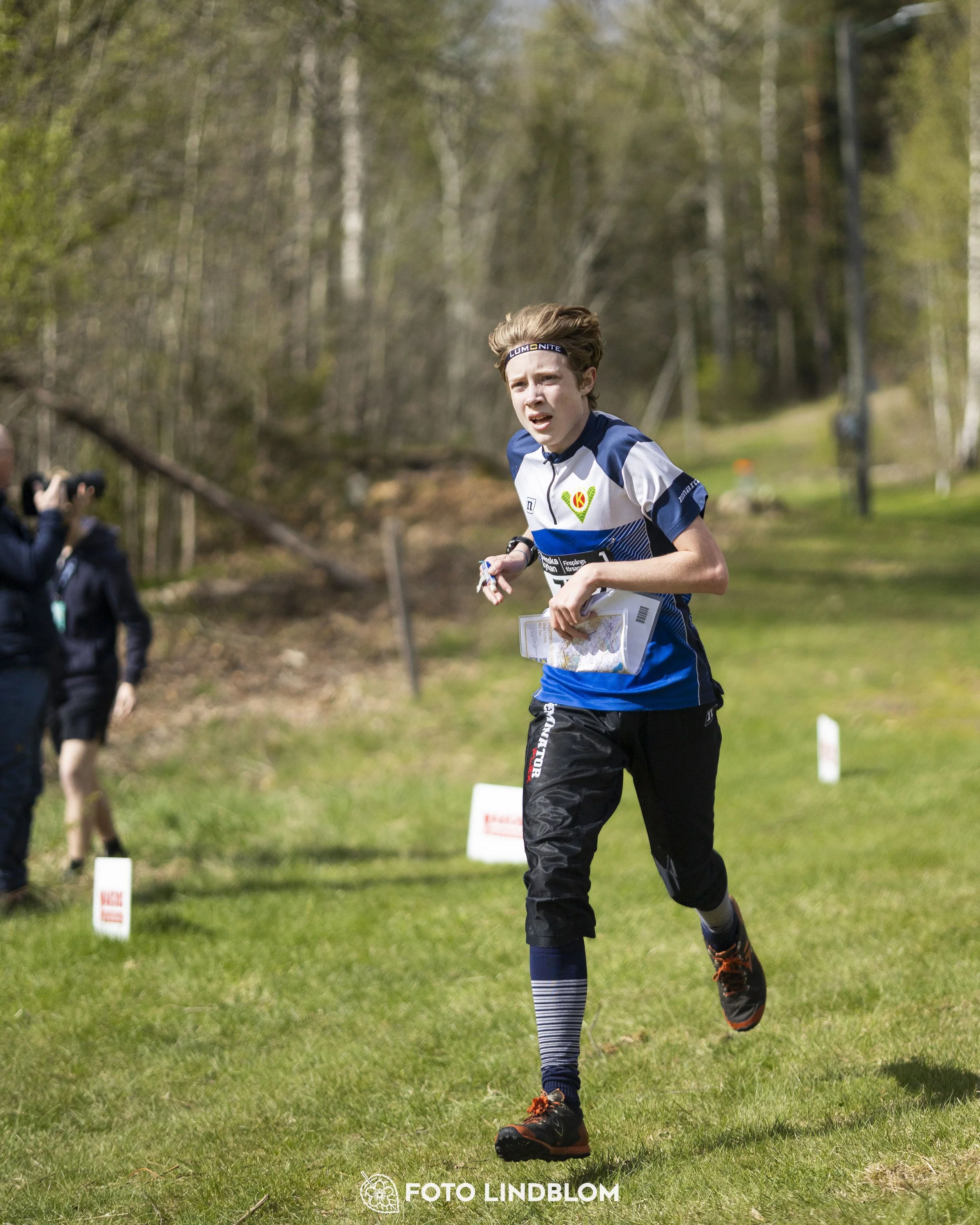 A picture from the youth relay at 10-Mila orienteering competition