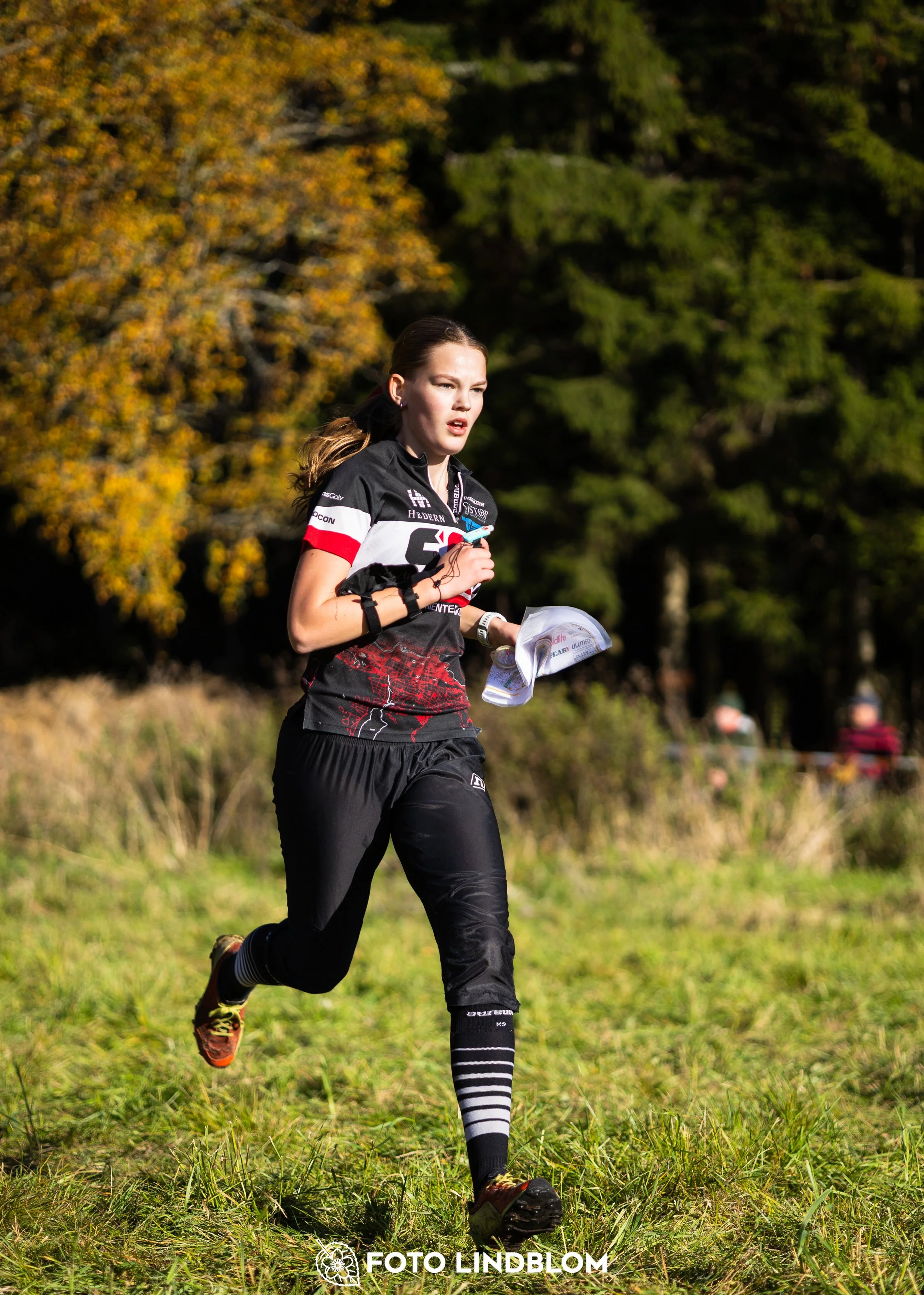 A picture from the 25-Manna orienteering event taken by Foto Lindblom