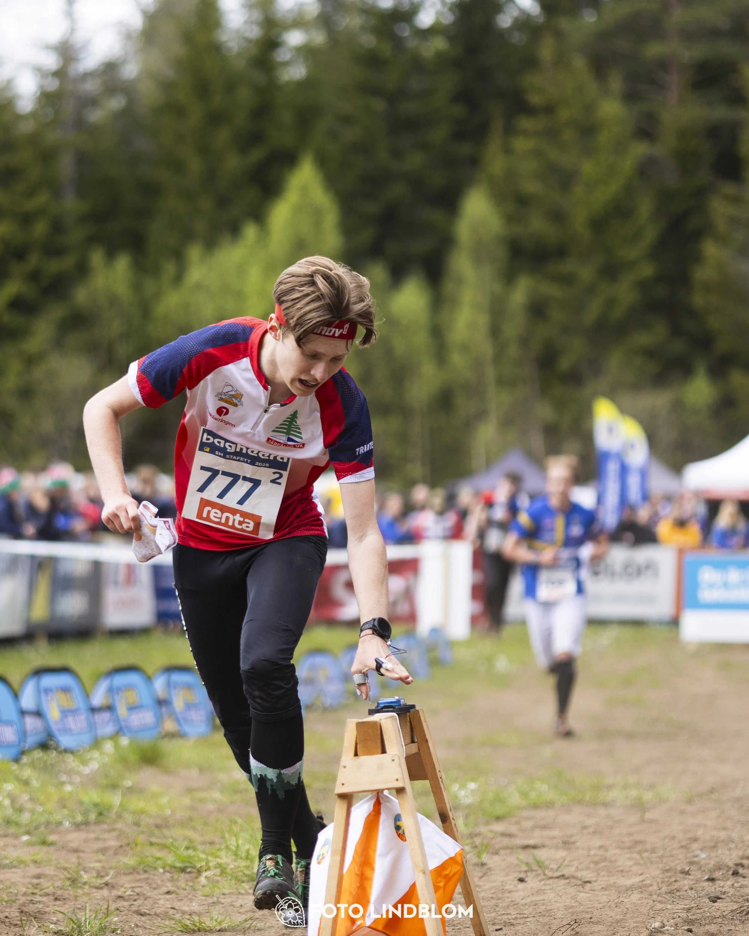 A picture from the Swedish national championship in relay orienteering