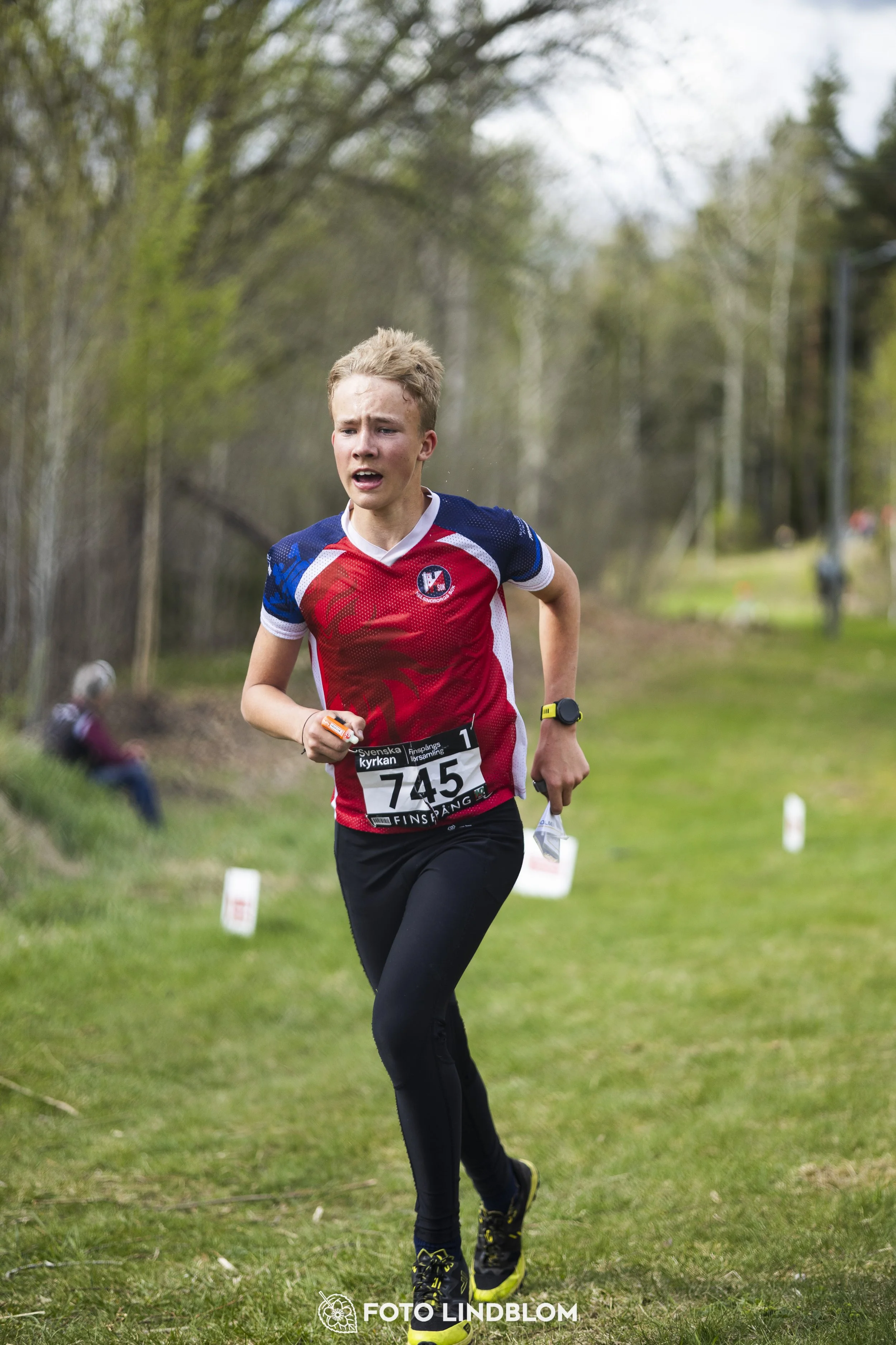 A picture from the youth relay at 10-Mila orienteering competition