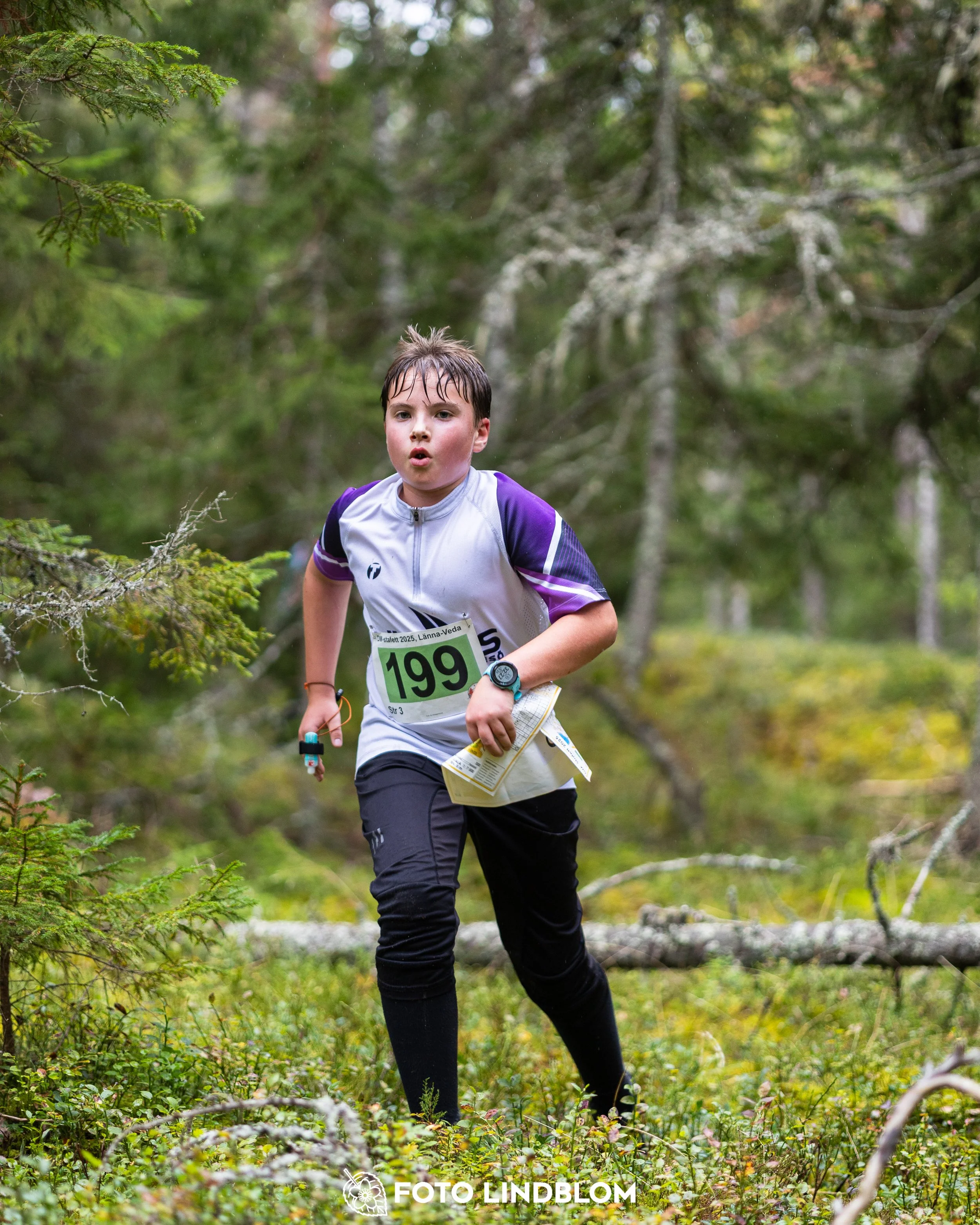 A picture from the Stockholm district championship in relay orienteering taken by Foto Lindblom