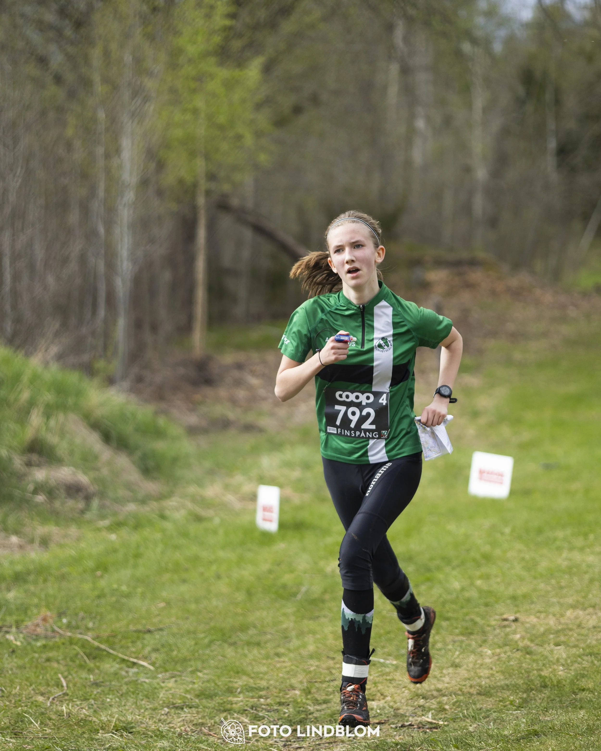 A picture from the youth relay at 10-Mila orienteering competition