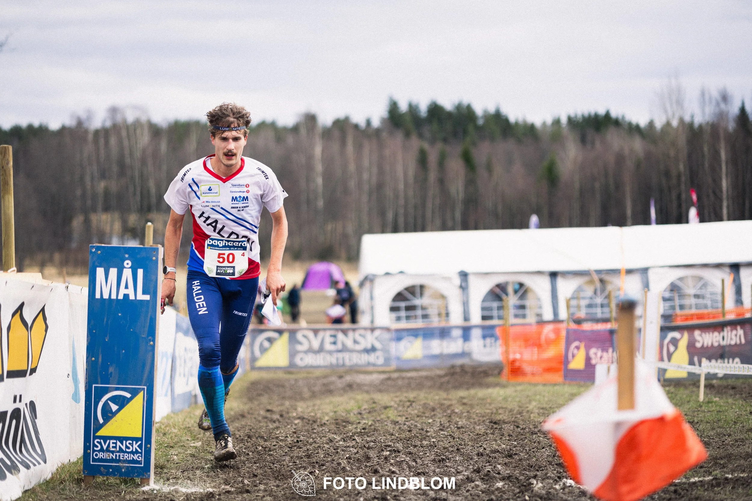 A photo from Kolmårdskavlen during the Swedish relay league 2026, captured by Foto Lindblom.