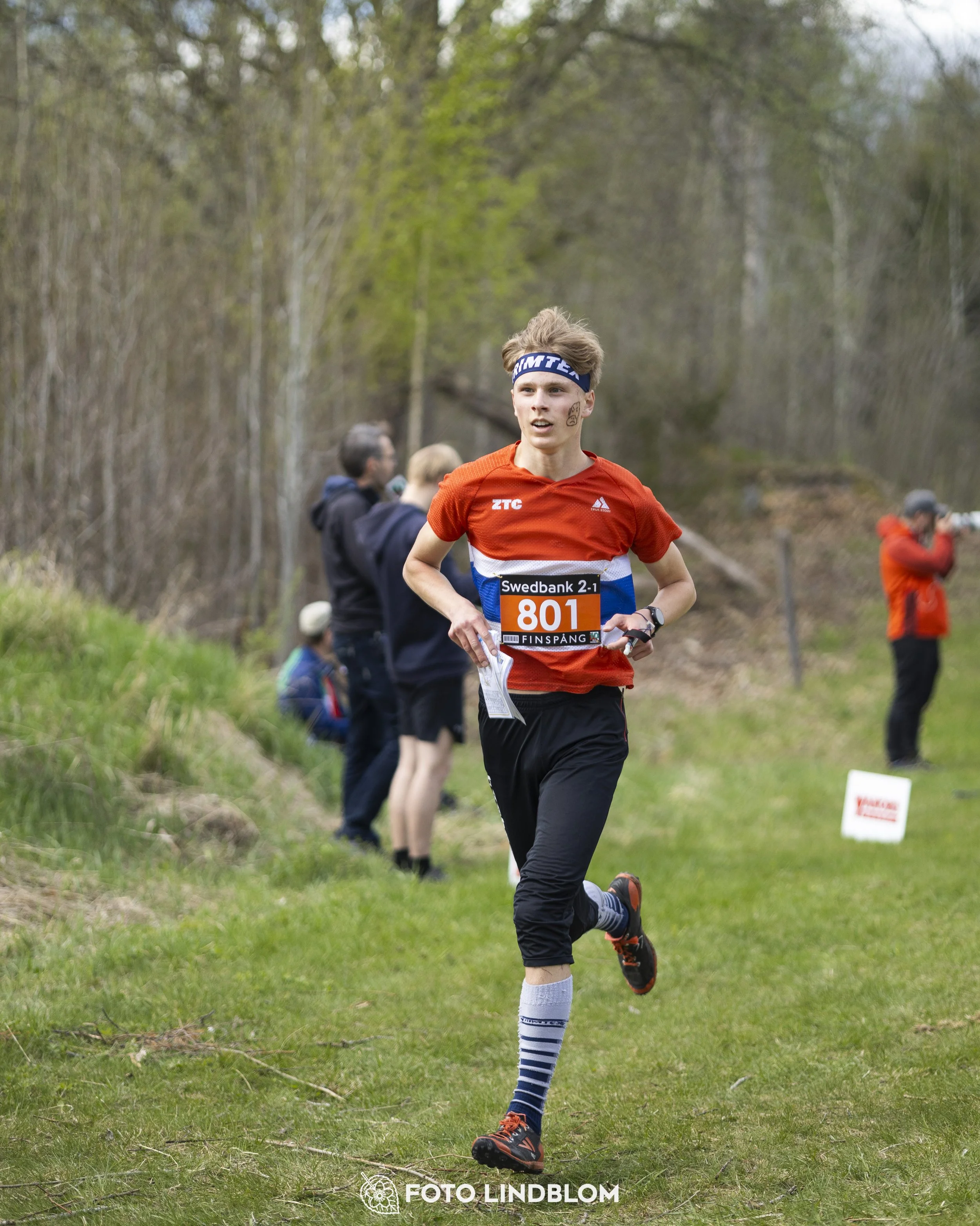 A picture from the youth relay at 10-Mila orienteering competition