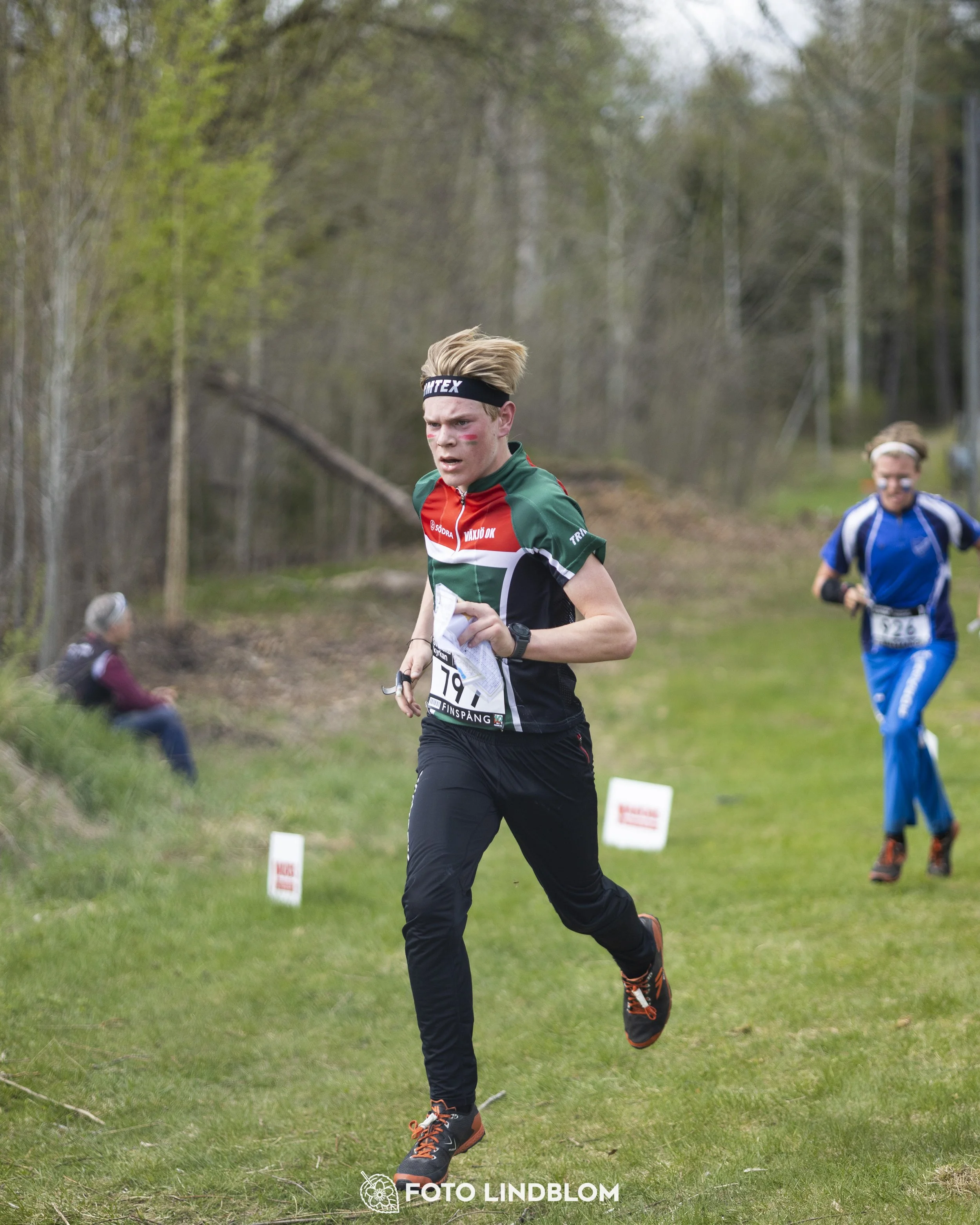 A picture from the youth relay at 10-Mila orienteering competition