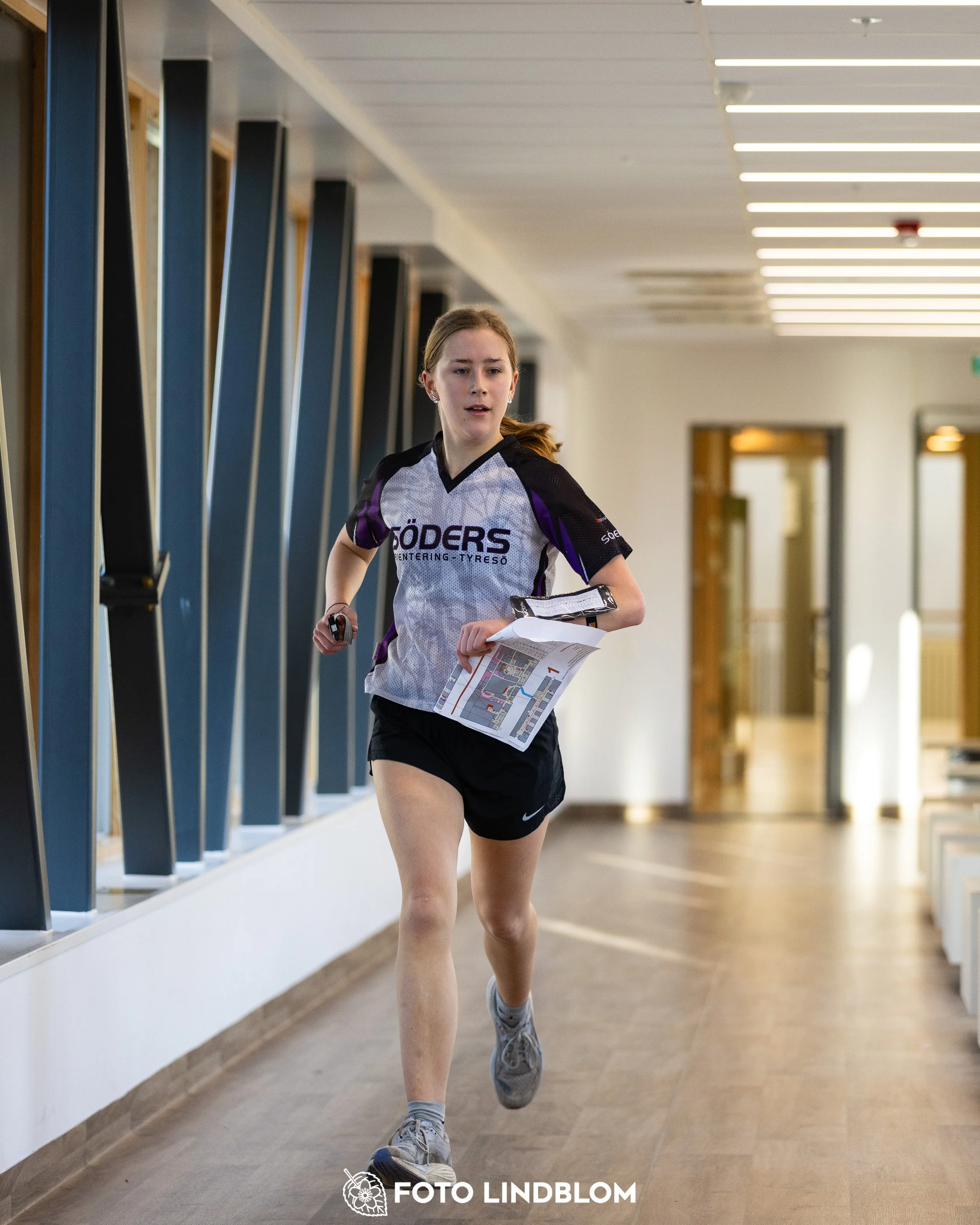 A picture from the indoor orienteering event TMOK Indoor taken by Foto Lindblom