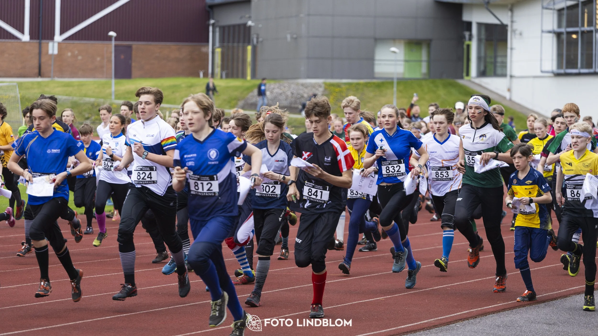 A picture from the youth relay at 10-Mila orienteering competition