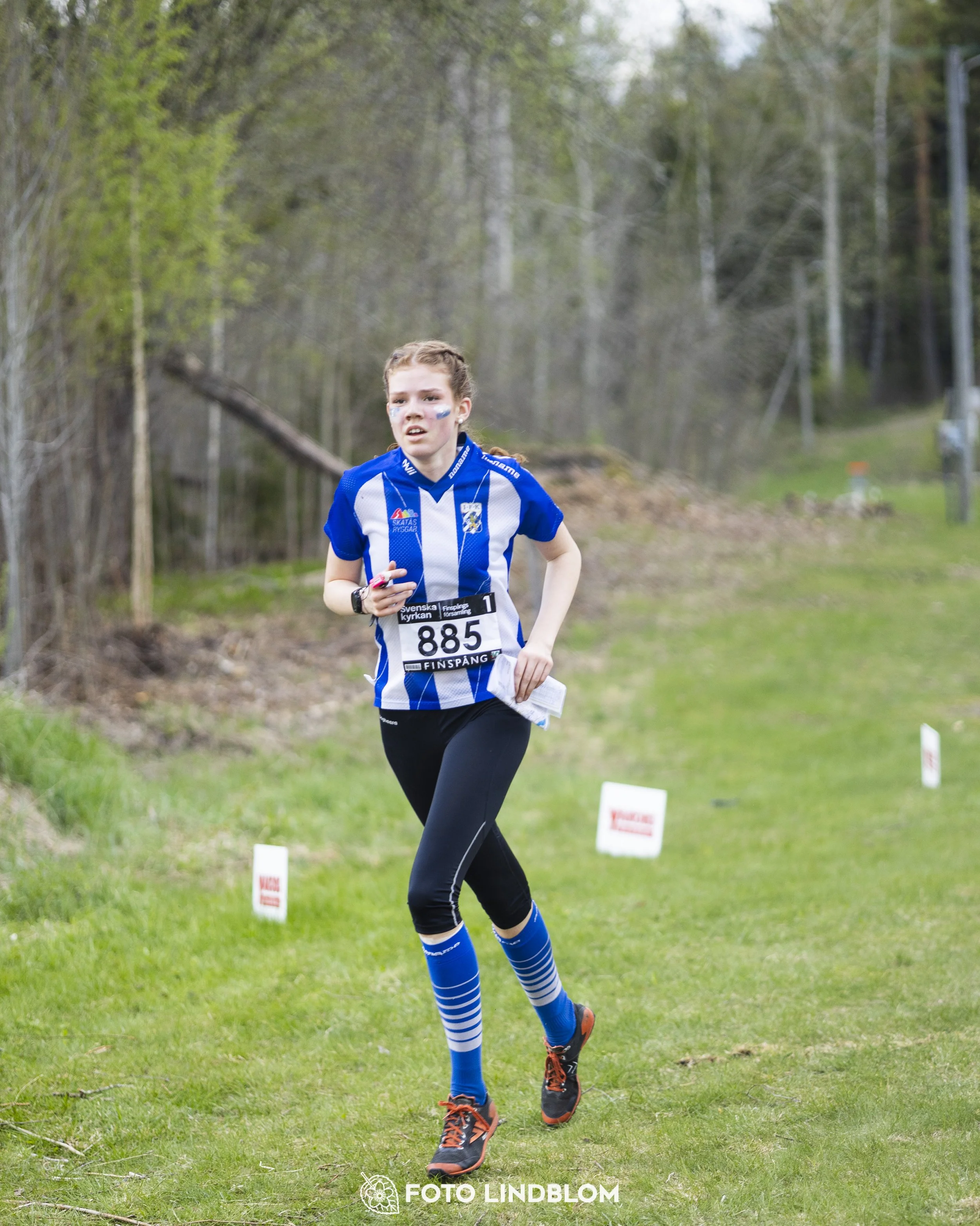 A picture from the youth relay at 10-Mila orienteering competition