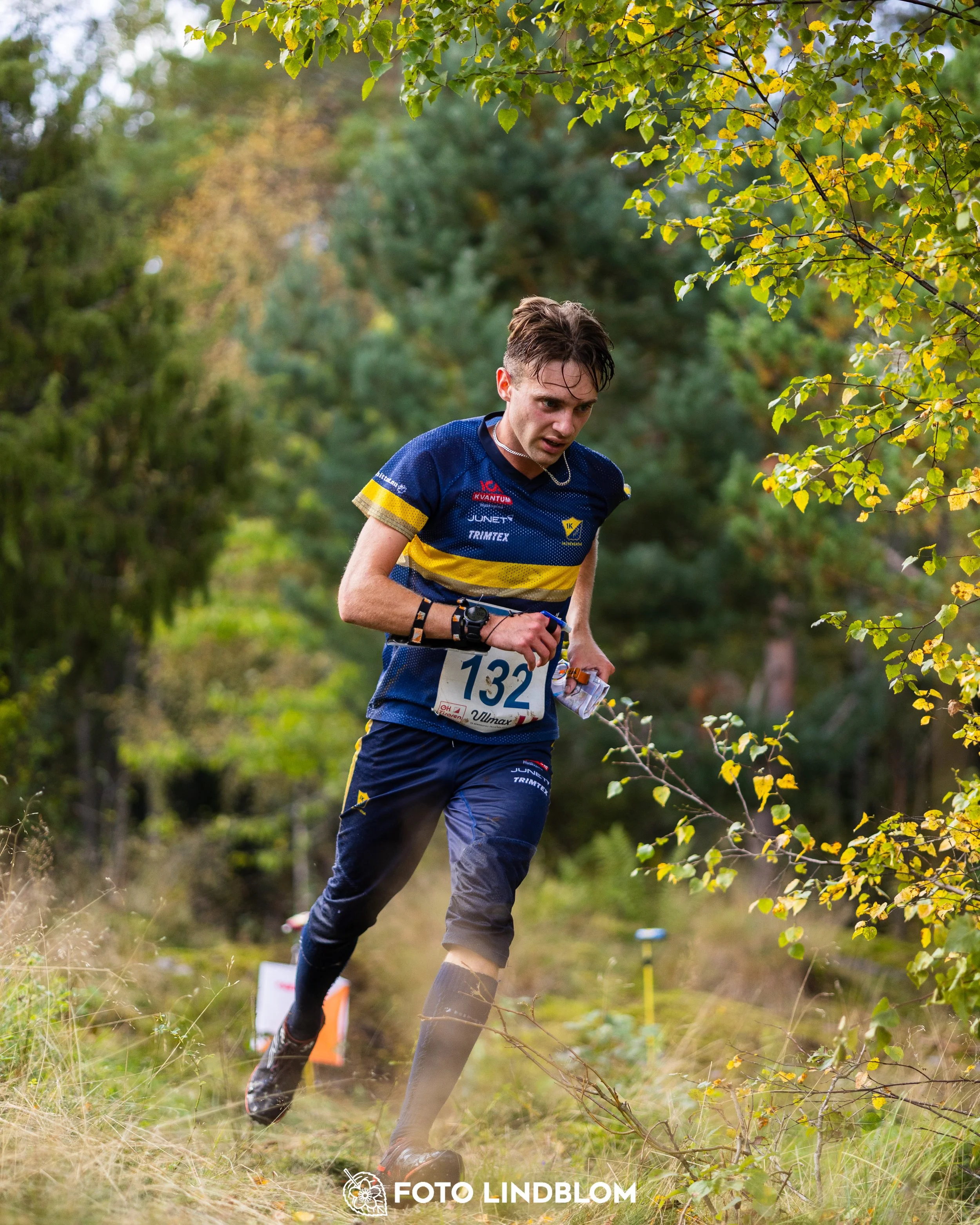 A picture from the Swedish national championship in long distance orienteering and Swedish league race taken by Foto Lindblom