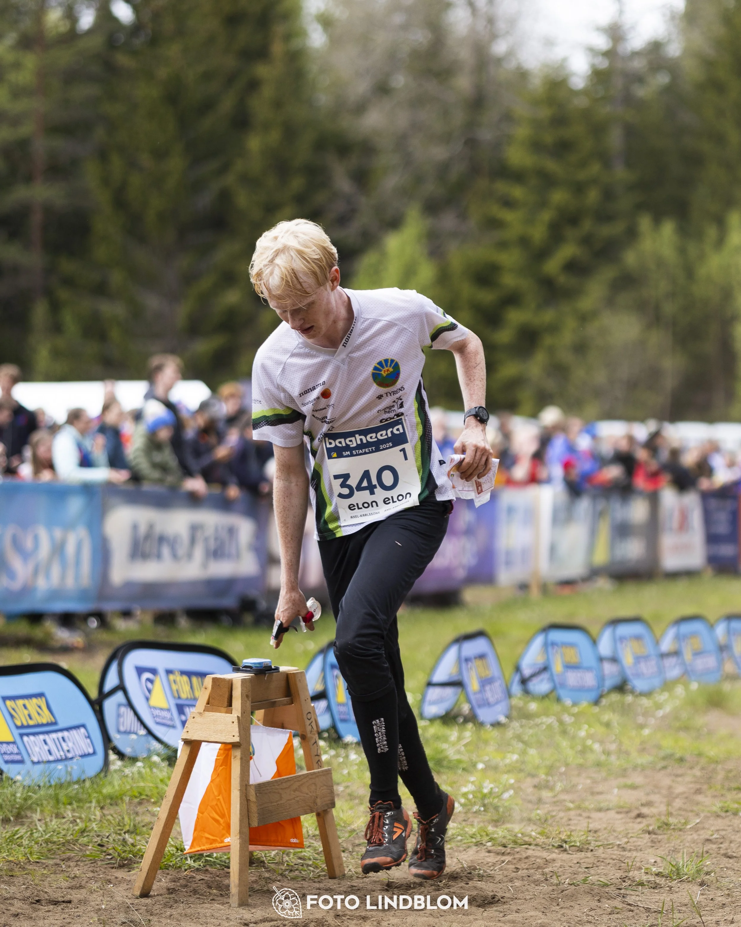 A picture from the Swedish national championship in relay orienteering
