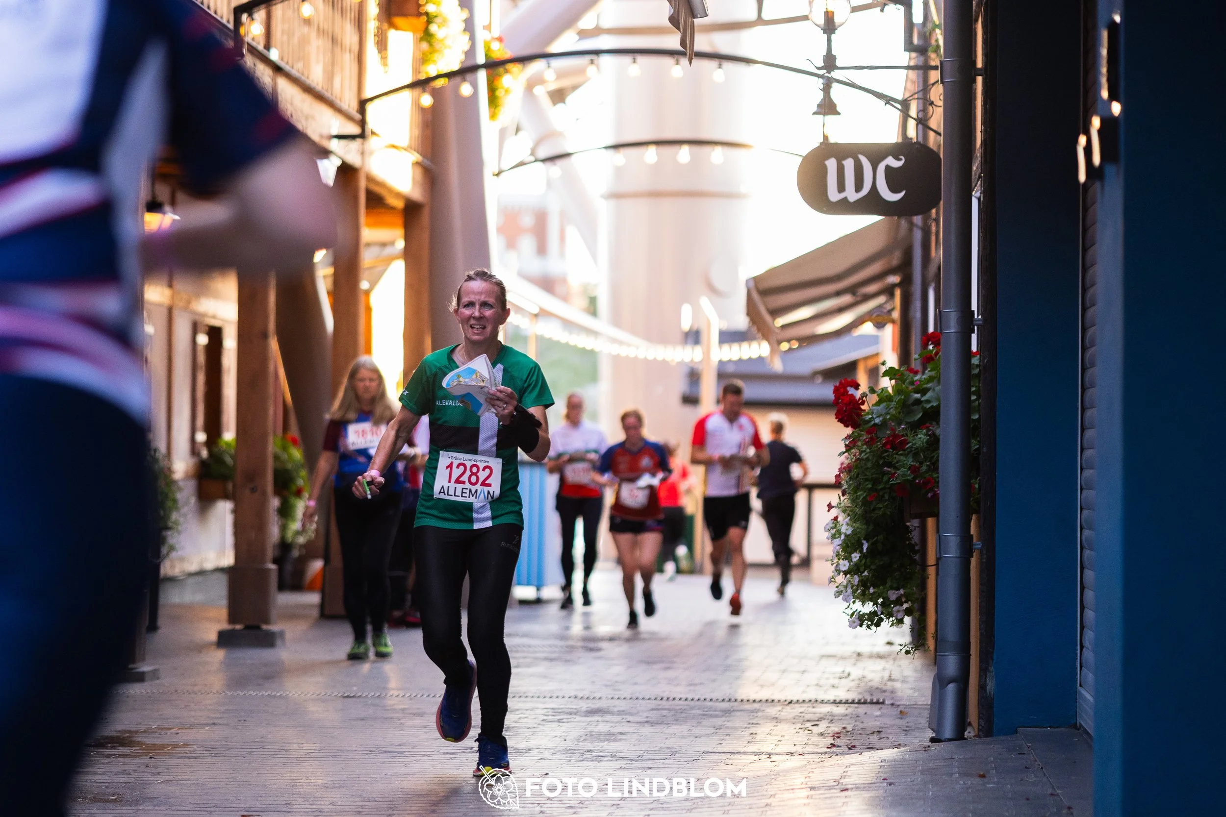 A picture from the orienteering event called Gröna Lund Sprinten taken by Foto Lindblom